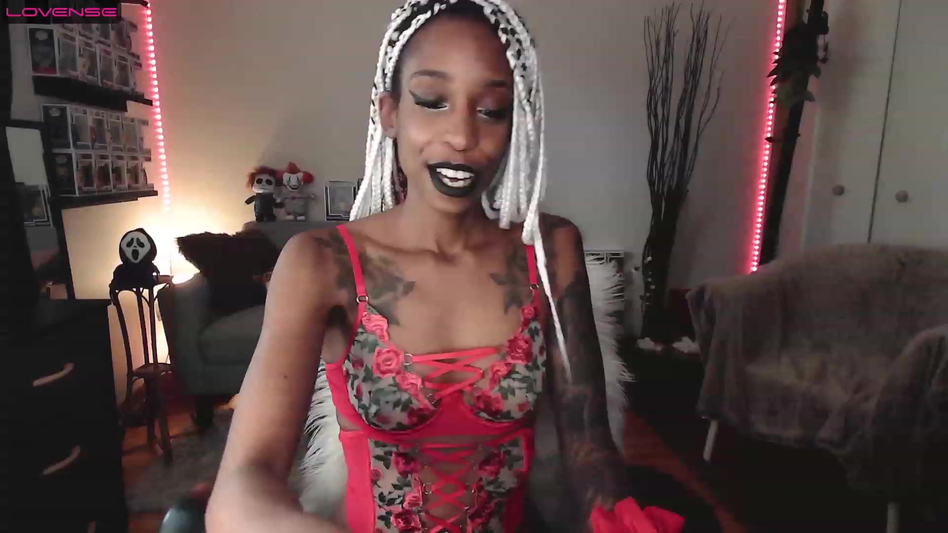 mochahoneyxox's live show on 08042023 at MyFreeCams