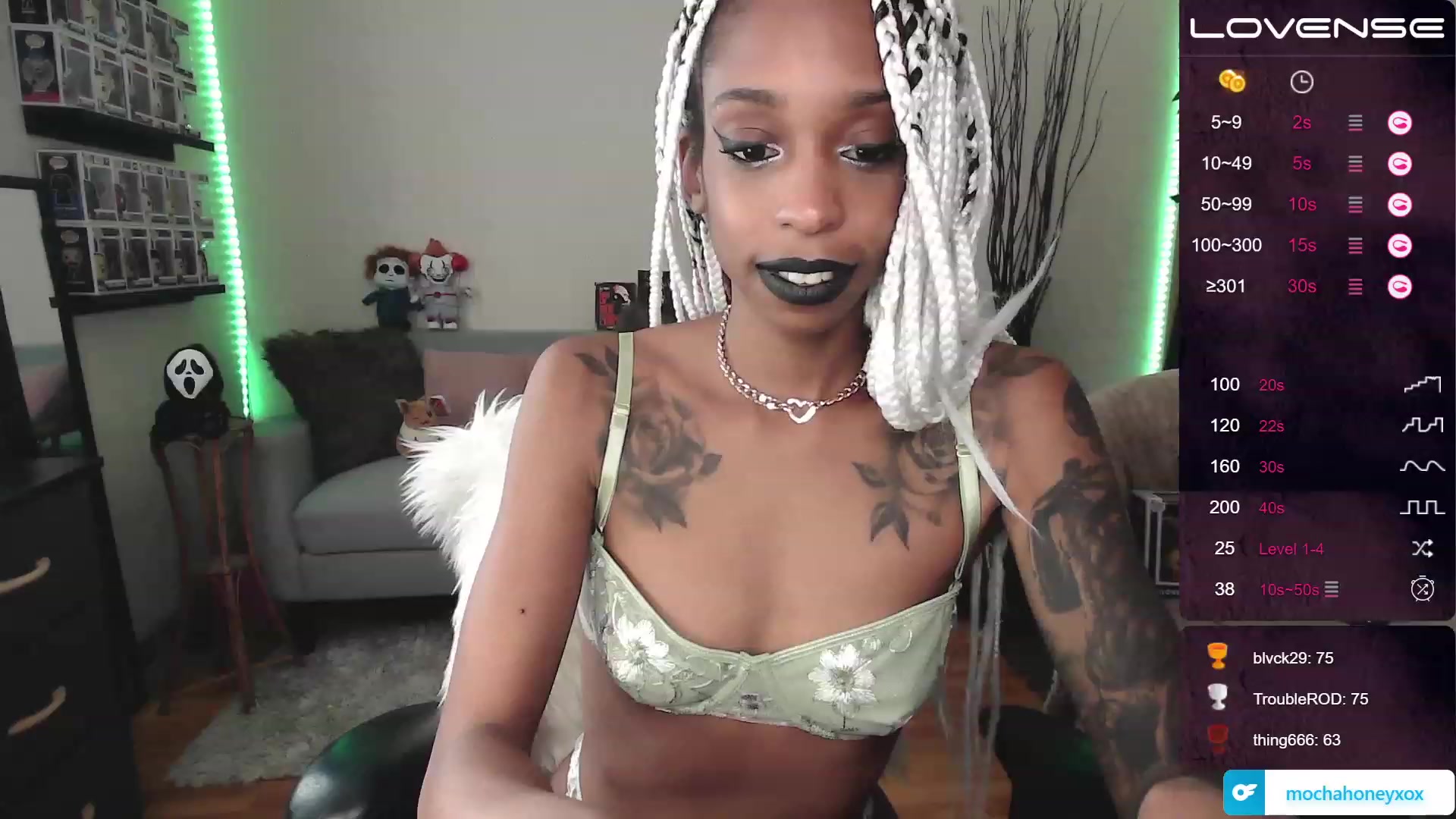 Gallery image thumbnail from mochahoneyxox's myfreecams stream on, 08/05/2023, 14:44 image 19 of 20
