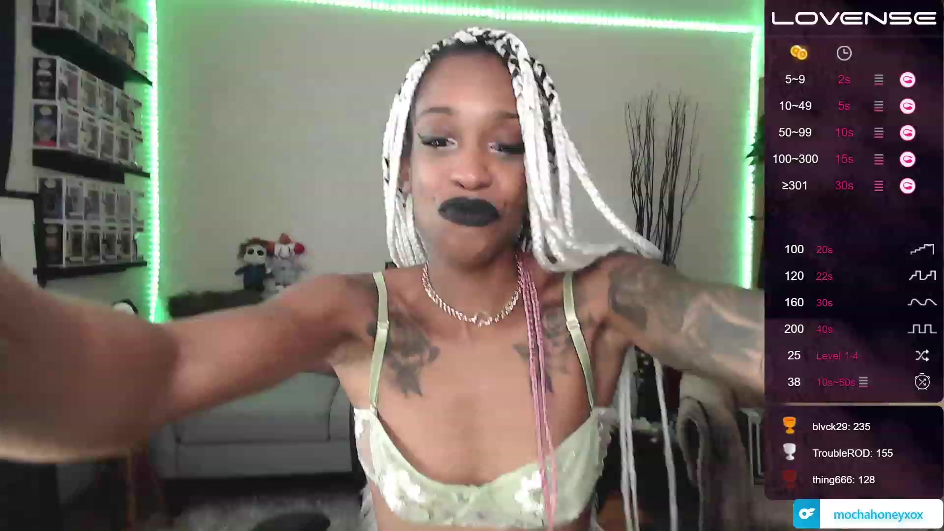 Gallery image thumbnail from mochahoneyxox's myfreecams stream on, 08/05/2023, 16:05 image 6 of 20
