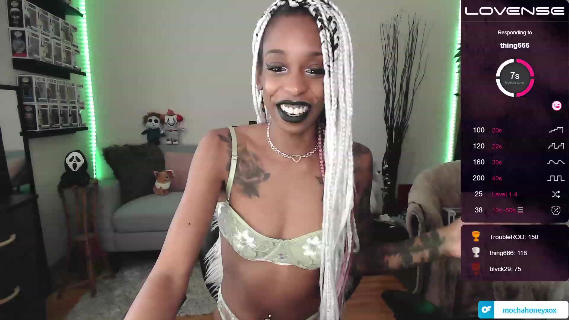 Gallery image thumbnail from mochahoneyxox's myfreecams stream on, 08/05/2023, 16:05 image 2 of 20