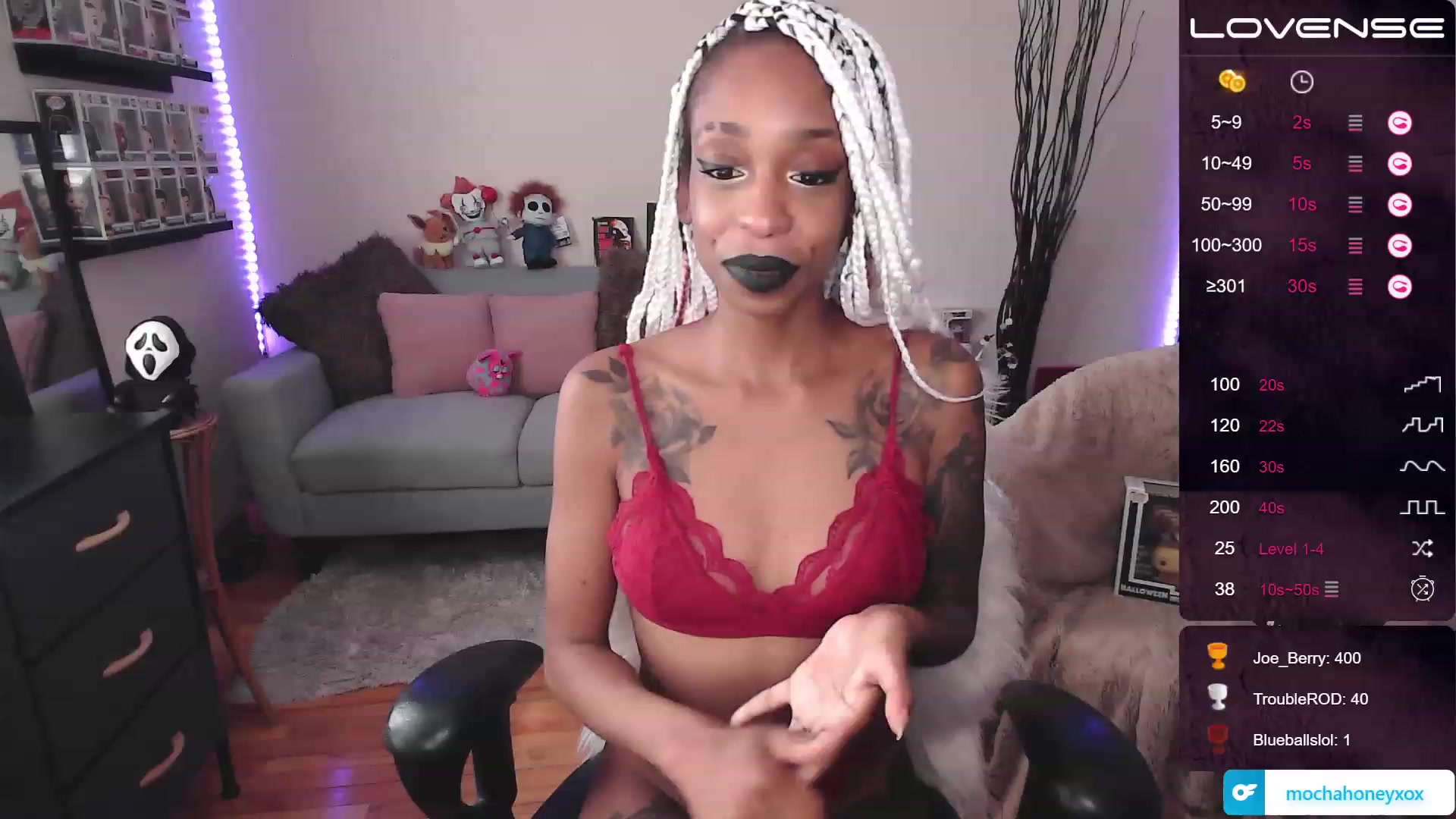 Gallery image thumbnail from mochahoneyxox's myfreecams stream on, 08/14/2023, 15:30 image 11 of 20