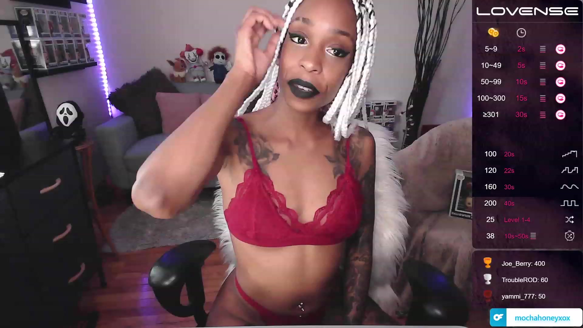 Gallery image thumbnail from mochahoneyxox's myfreecams stream on, 08/14/2023, 15:30 image 17 of 20
