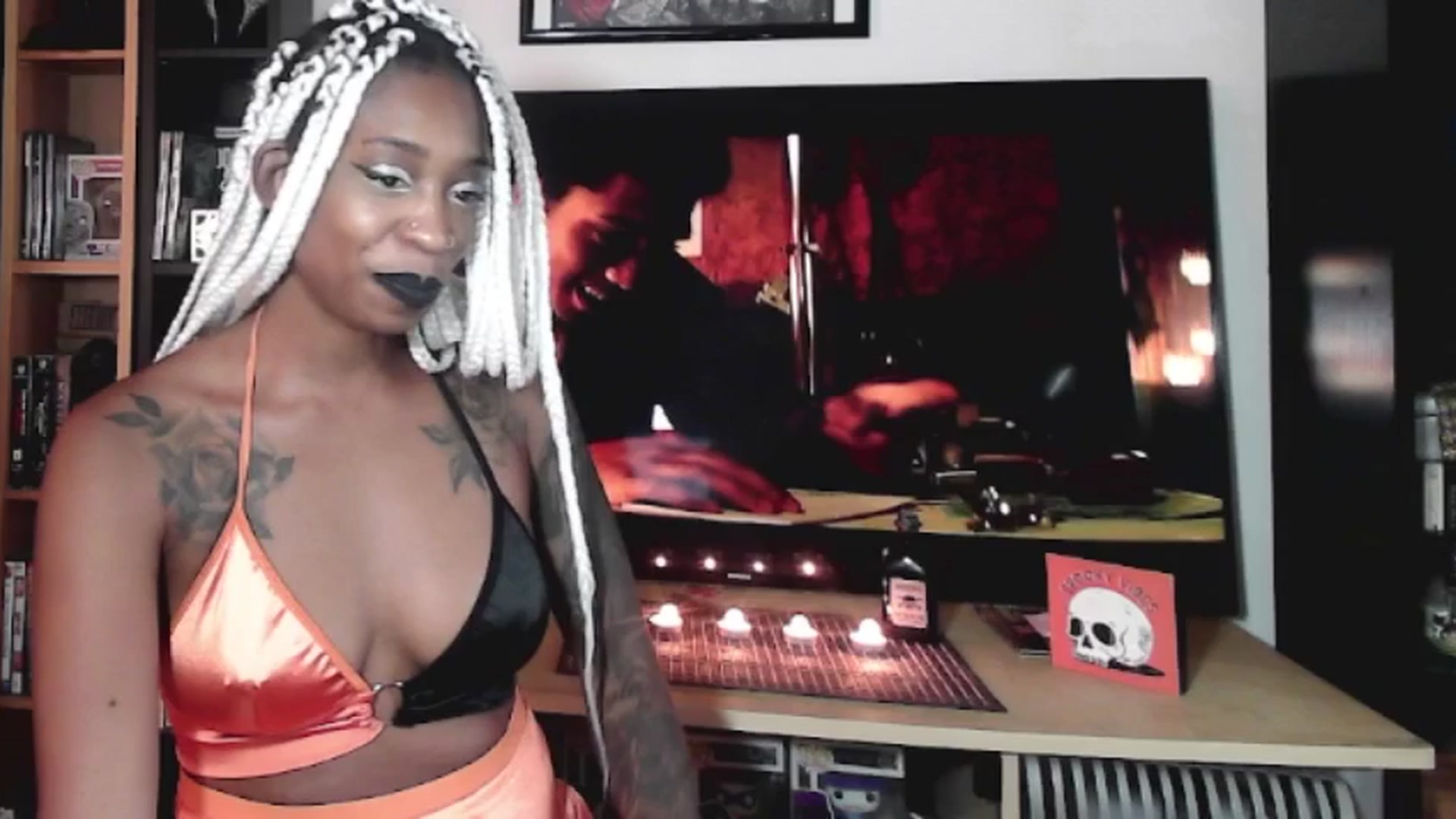 Gallery image thumbnail from mochahoneyxox's myfreecams stream on, 10/03/2025, 15:14 image 19 of 20