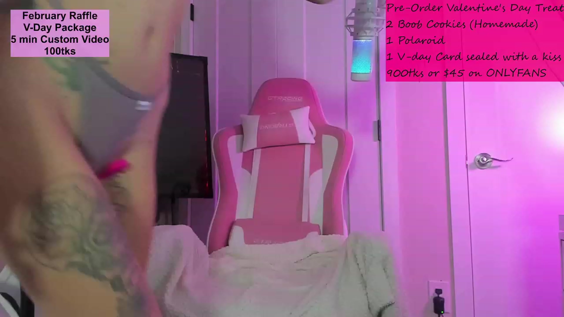 Gallery image thumbnail from modeljenlynn's myfreecams stream on, 01/08/2024, 04:05 image 17 of 20