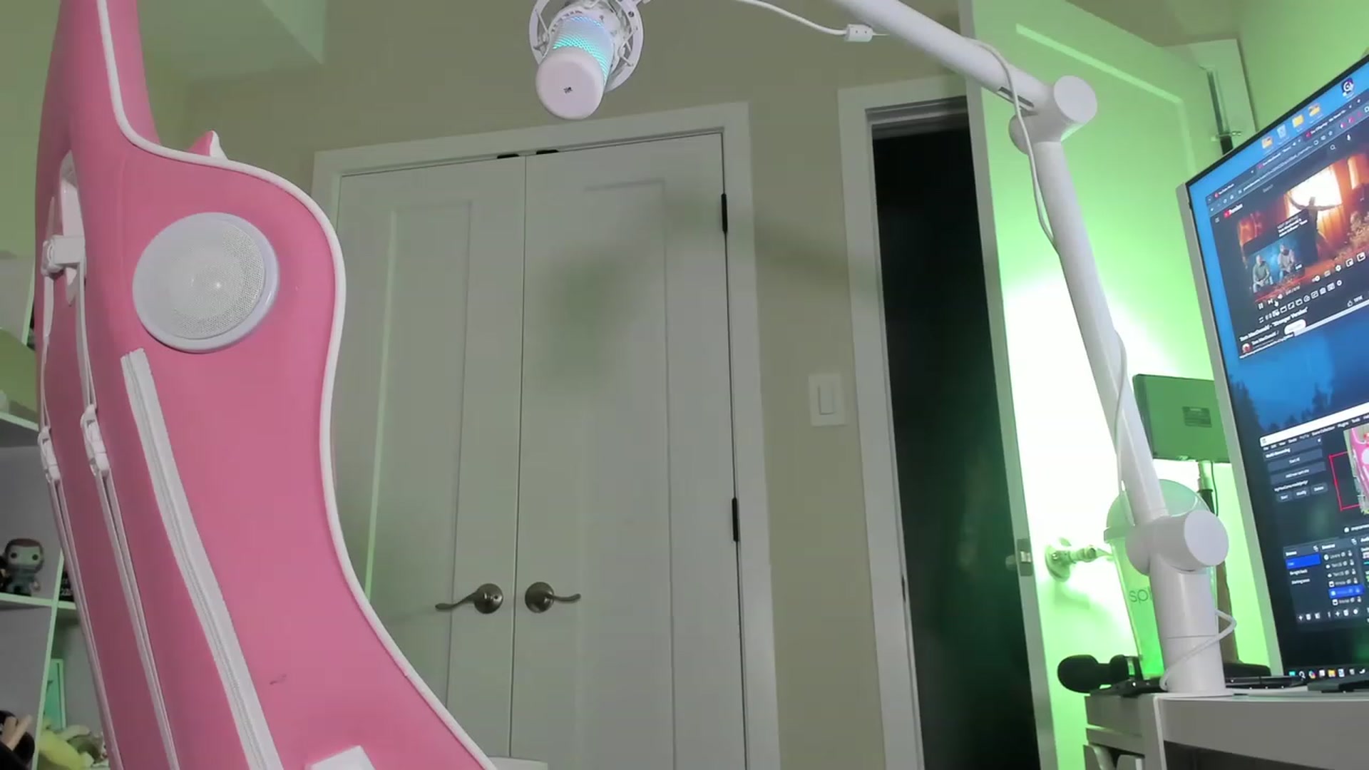 Gallery image thumbnail from modeljenlynn's myfreecams stream on, 02/10/2024, 02:21 image 19 of 20