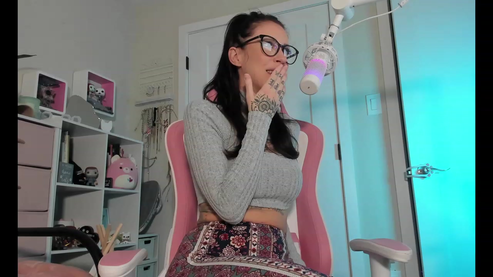 Gallery image thumbnail from modeljenlynn's myfreecams stream on, 02/13/2024, 02:36 image 19 of 20