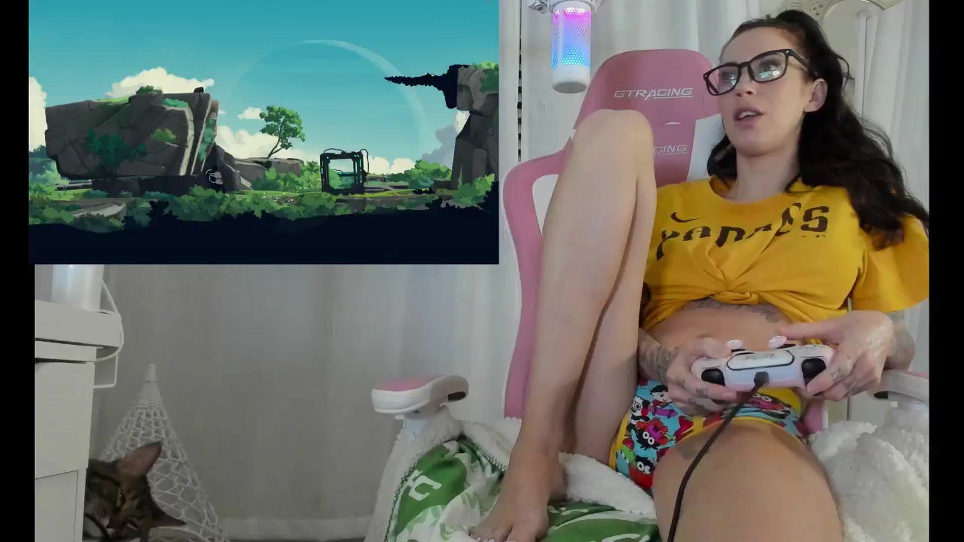 Gallery image thumbnail from modeljenlynn's myfreecams stream on, 04/17/2024, 01:29 image 14 of 20