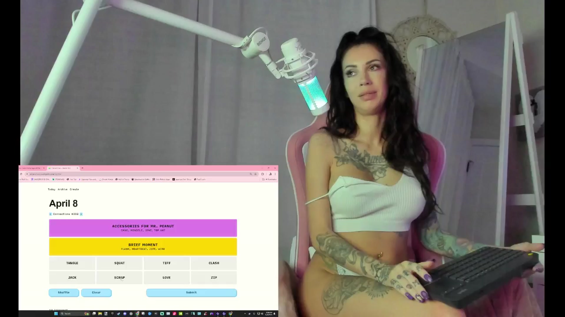 Gallery image thumbnail from modeljenlynn's myfreecams stream on, 05/06/2024, 01:55 image 10 of 20