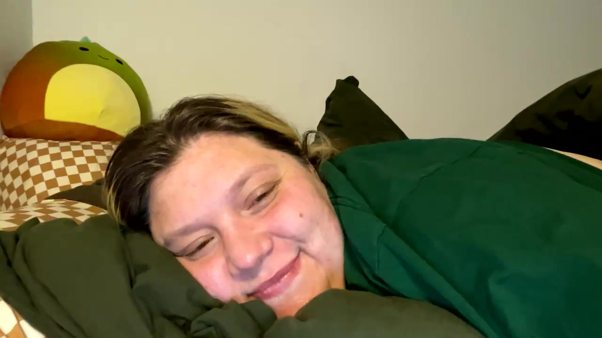 Gallery image thumbnail from moodyskye's myfreecams stream on, 01/01/2026, 14:17 image 19 of 20