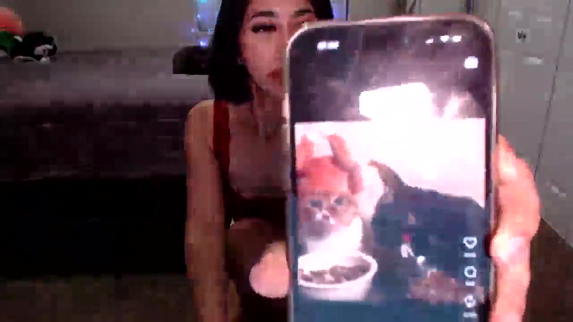 Gallery image thumbnail from moon_lina's myfreecams stream on, 09/11/2025, 06:21 image 8 of 20