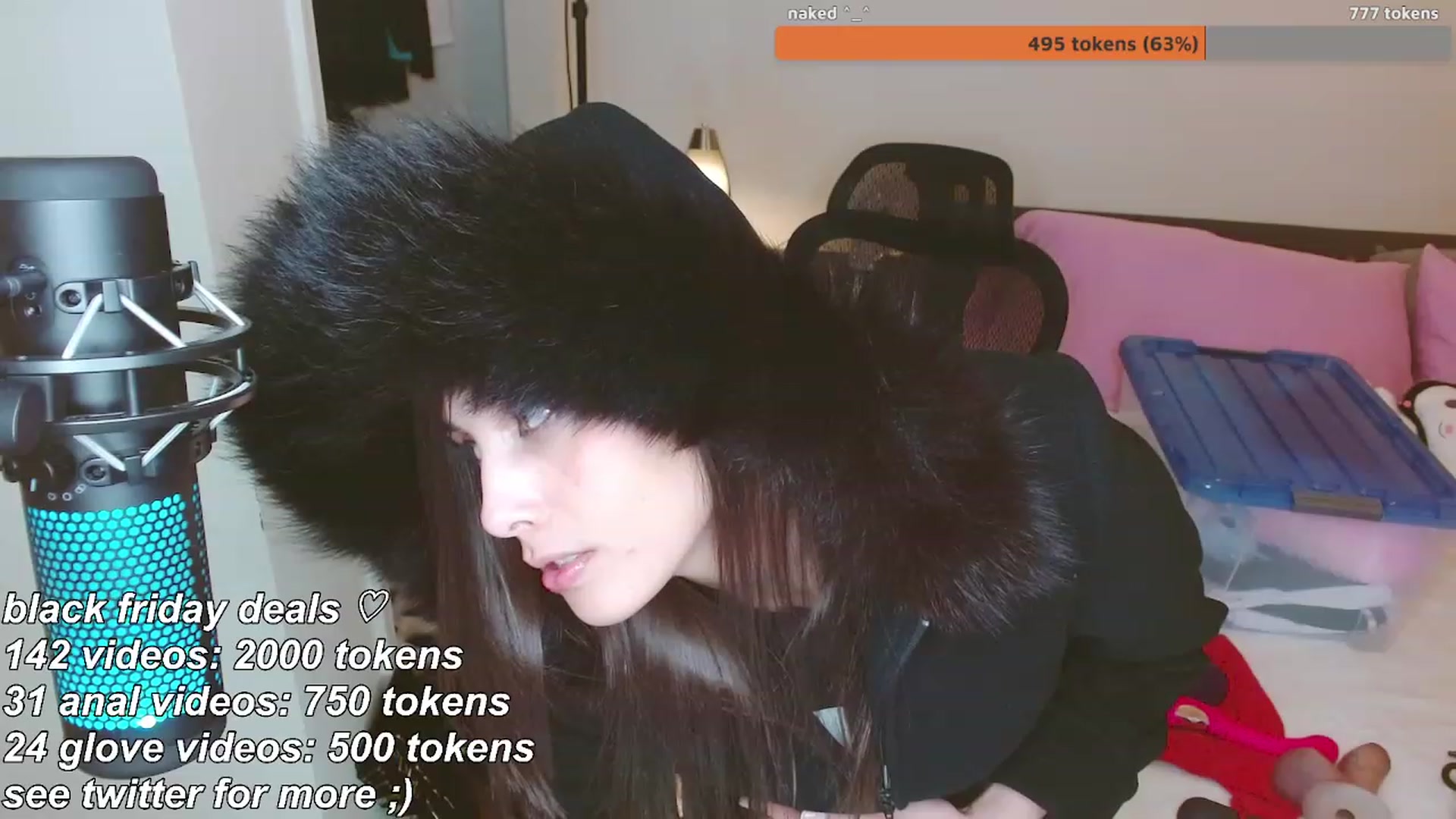 Gallery image thumbnail from moonlitfox's myfreecams stream on, 11/24/2022, 06:34 image 6 of 20