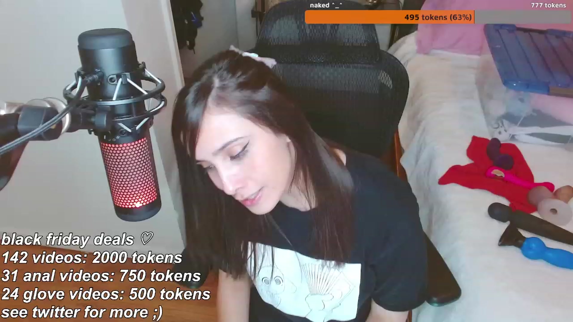 Gallery image thumbnail from moonlitfox's myfreecams stream on, 11/24/2022, 06:34 image 9 of 20
