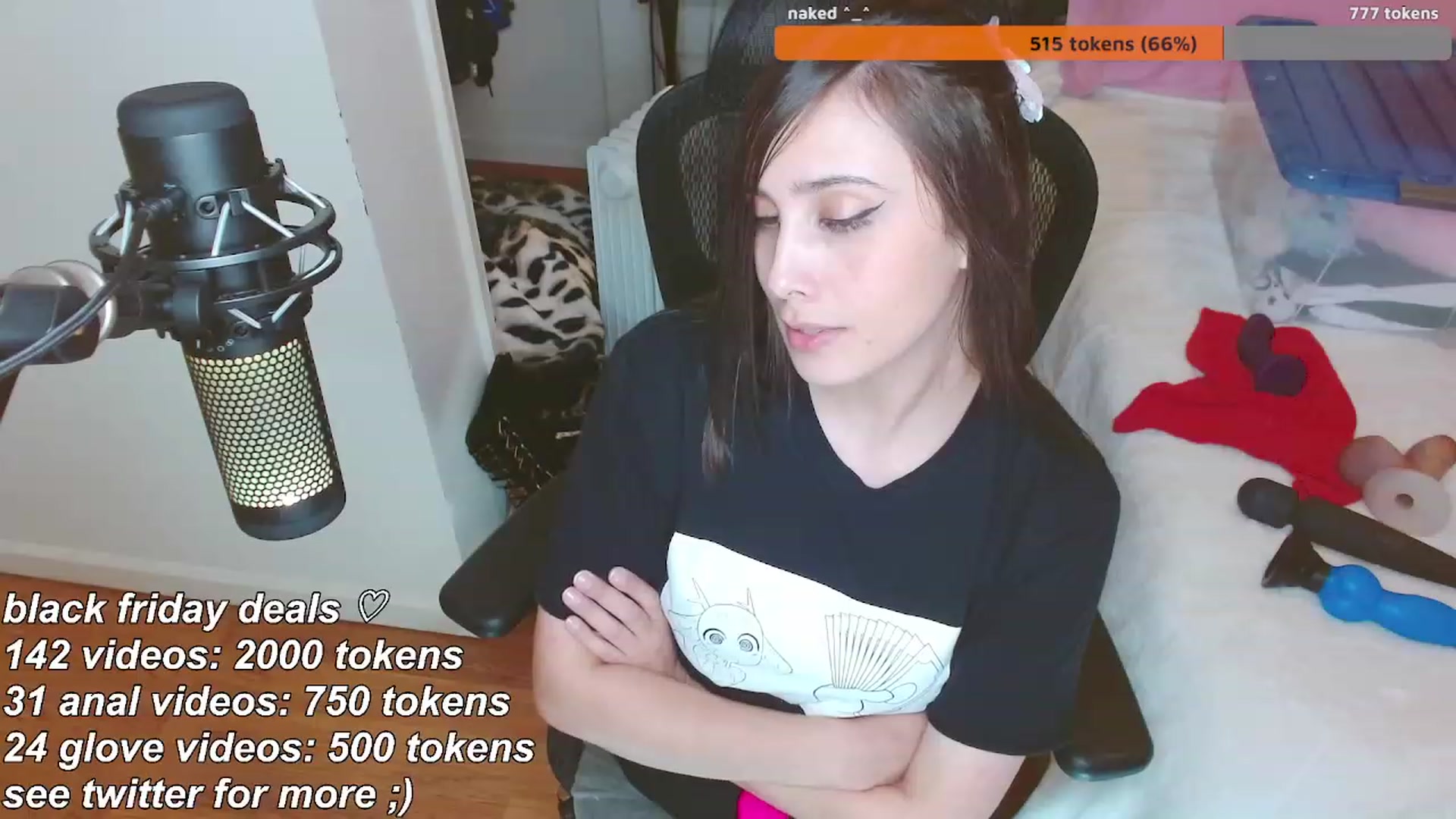 Gallery image thumbnail from moonlitfox's myfreecams stream on, 11/24/2022, 06:34 image 14 of 20
