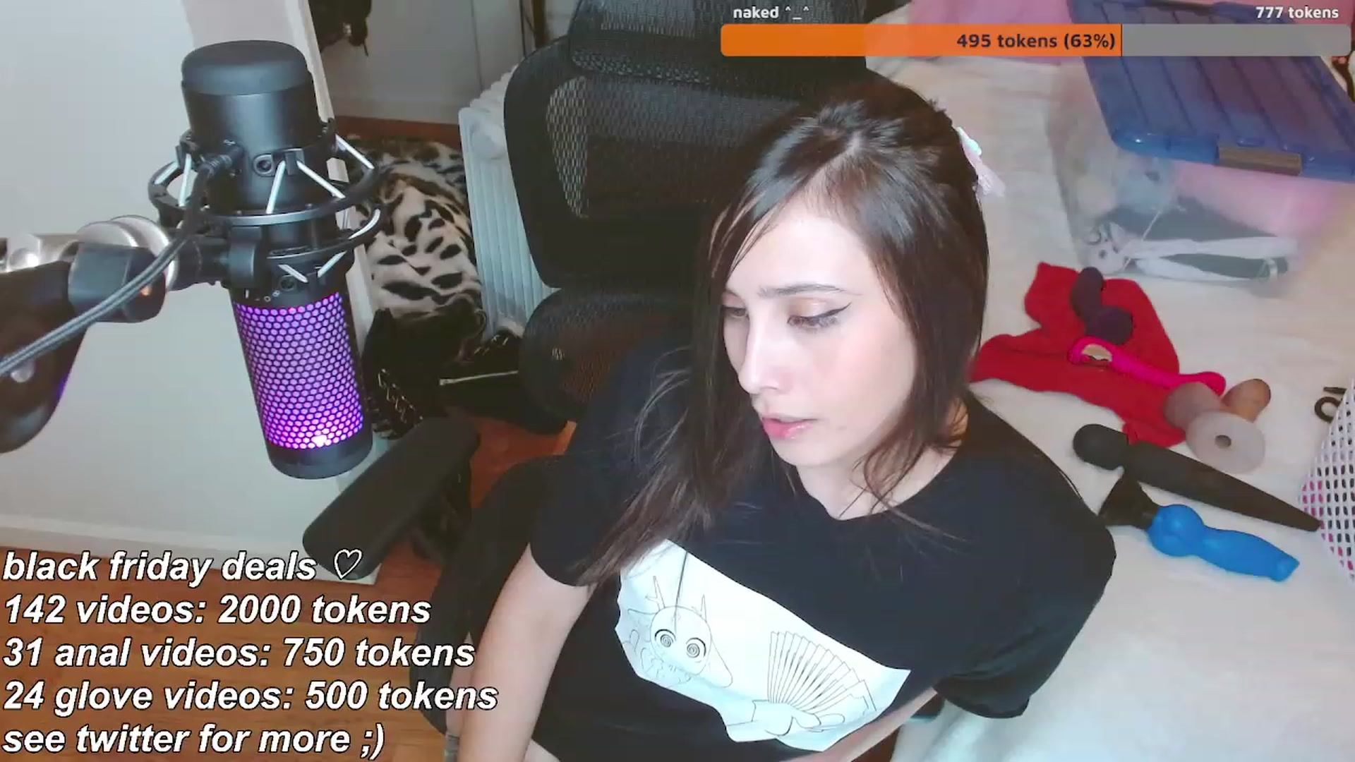 Gallery image thumbnail from moonlitfox's myfreecams stream on, 11/24/2022, 06:34 image 4 of 20