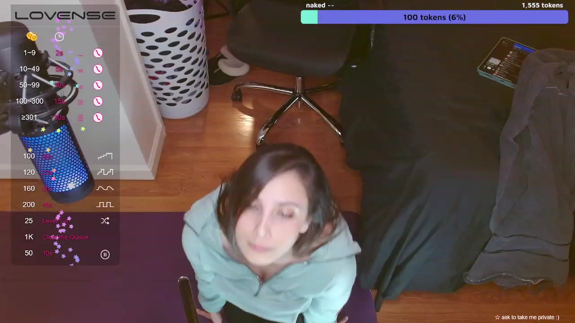 Gallery image thumbnail from moonlitfox's myfreecams stream on, 12/13/2022, 01:56 image 8 of 20