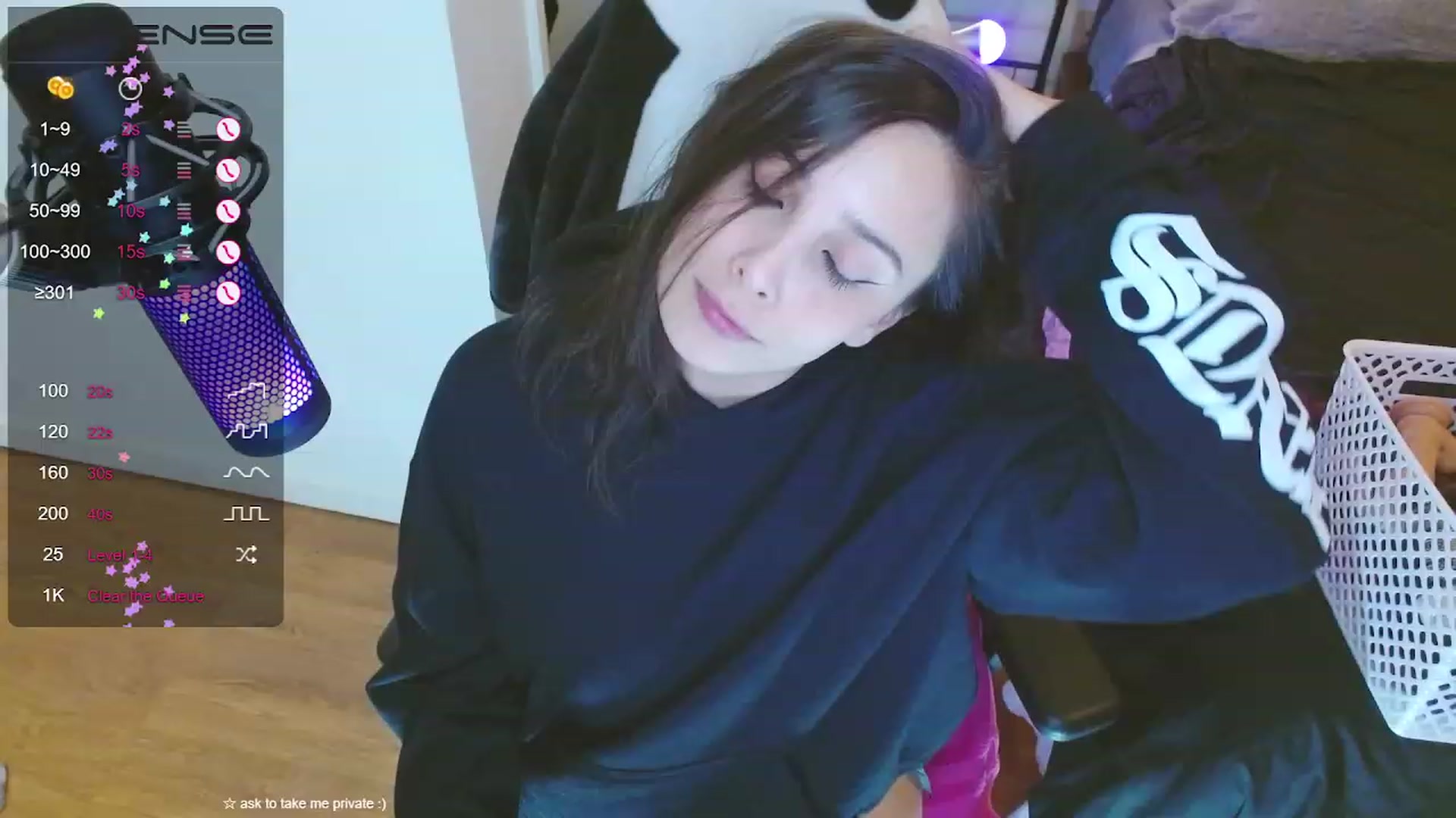 Gallery image thumbnail from moonlitfox's myfreecams stream on, 01/18/2023, 02:08 image 8 of 20