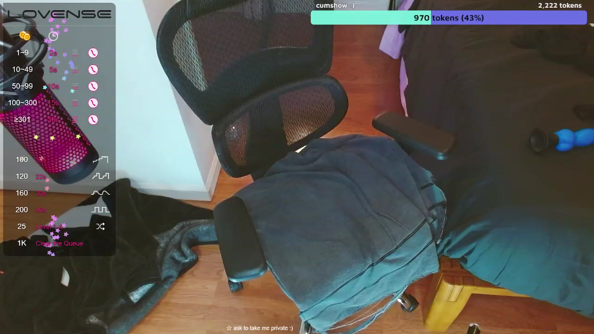 Gallery image thumbnail from moonlitfox's myfreecams stream on, 01/21/2023, 24:07 image 6 of 20