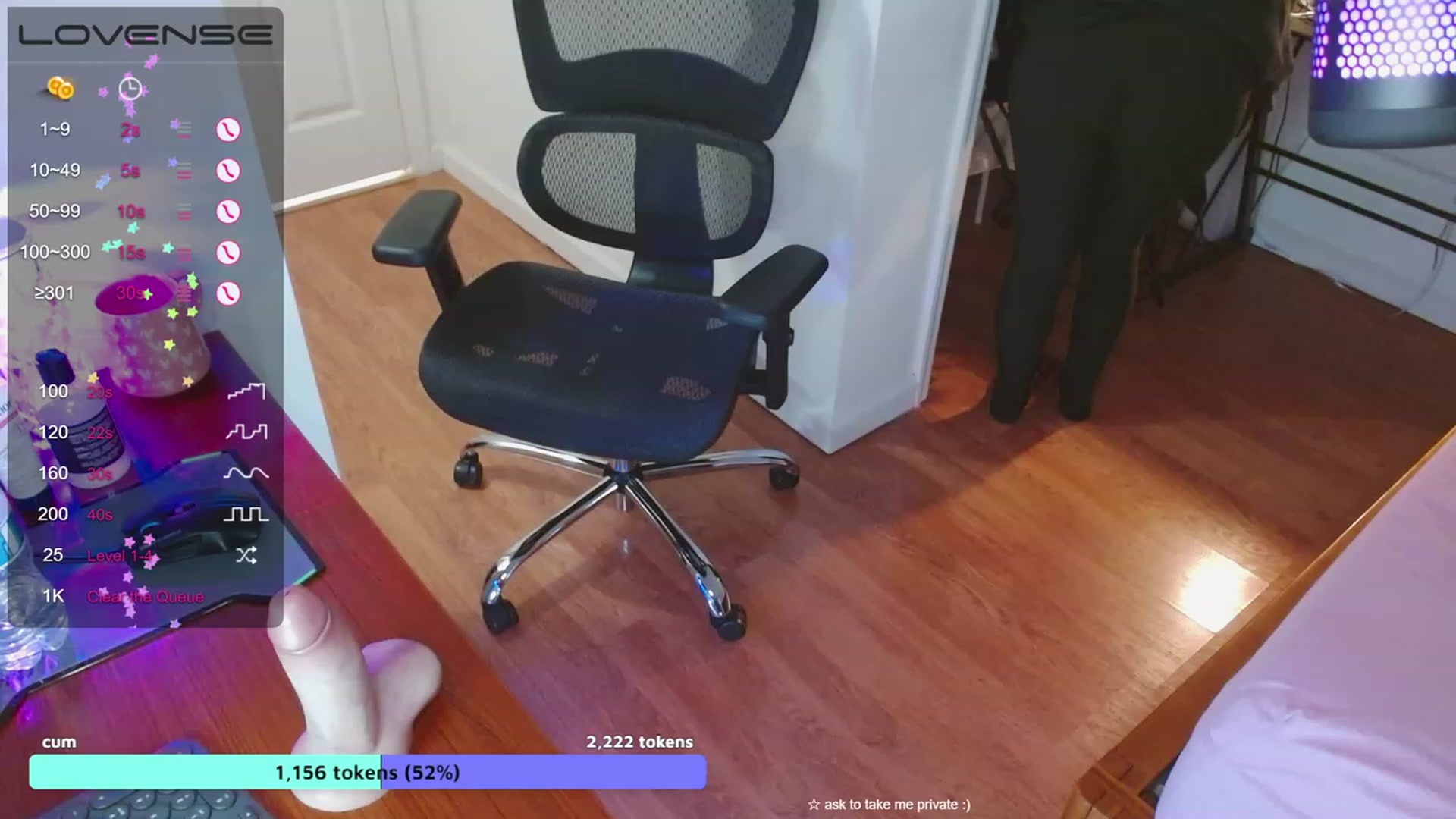 Gallery image thumbnail from moonlitfox's myfreecams stream on, 03/25/2023, 16:32 image 19 of 20
