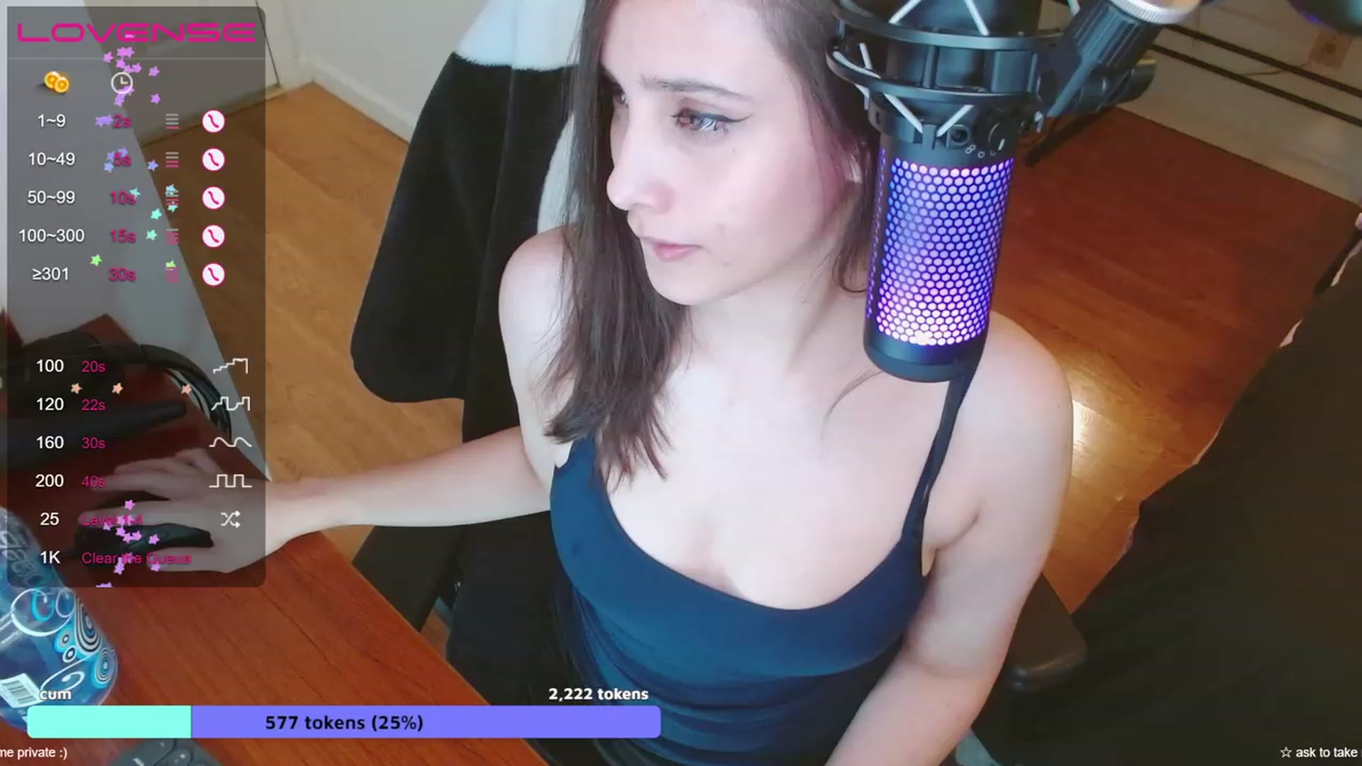 Gallery image thumbnail from moonlitfox's myfreecams stream on, 04/16/2023, 21:43 image 5 of 20