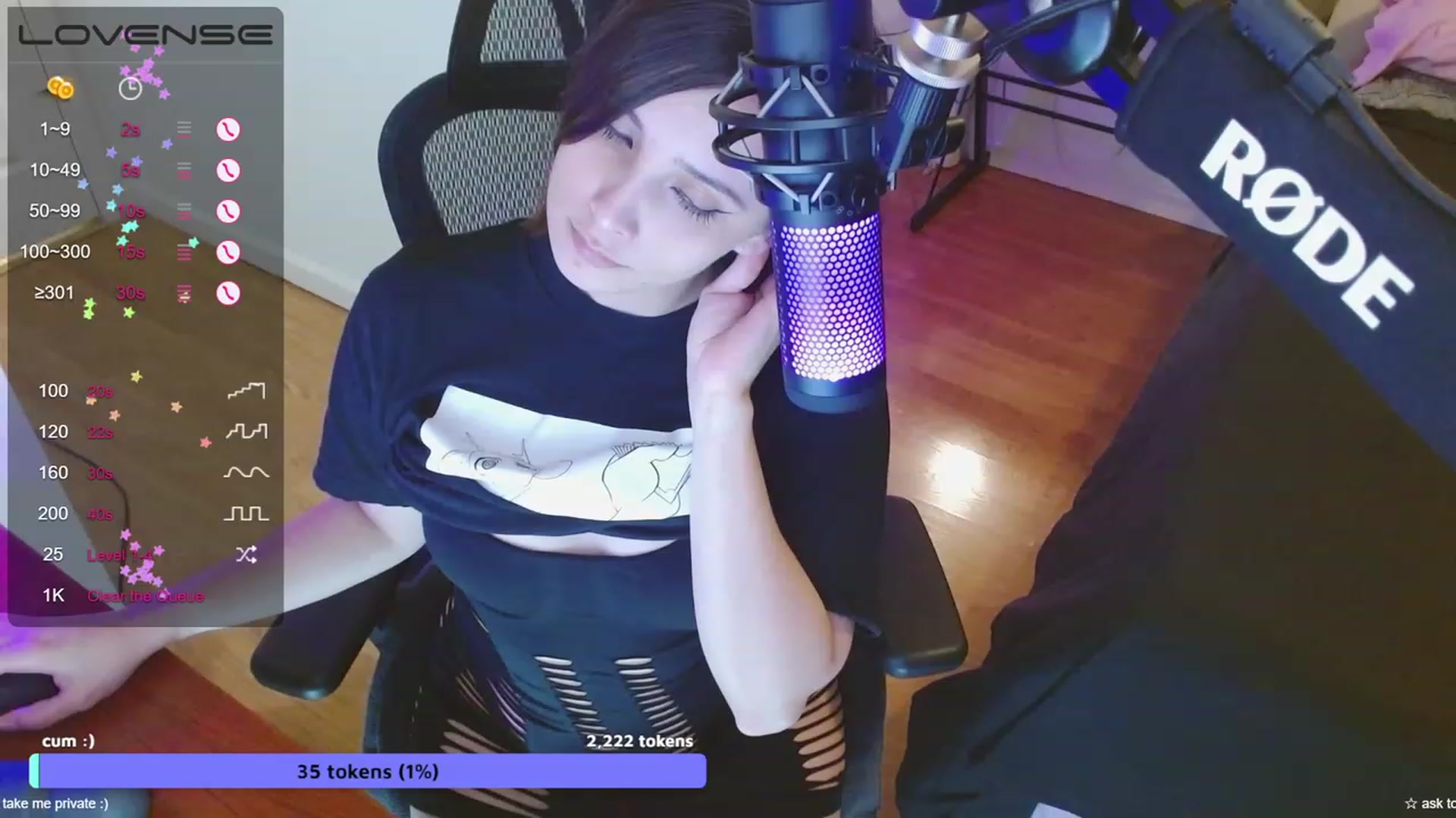 Gallery image thumbnail from moonlitfox's myfreecams stream on, 05/17/2023, 02:23 image 3 of 20