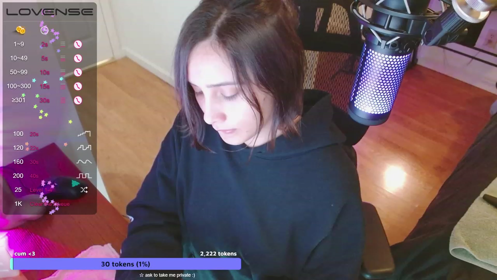 Gallery image thumbnail from moonlitfox's myfreecams stream on, 05/23/2023, 16:22 image 16 of 20
