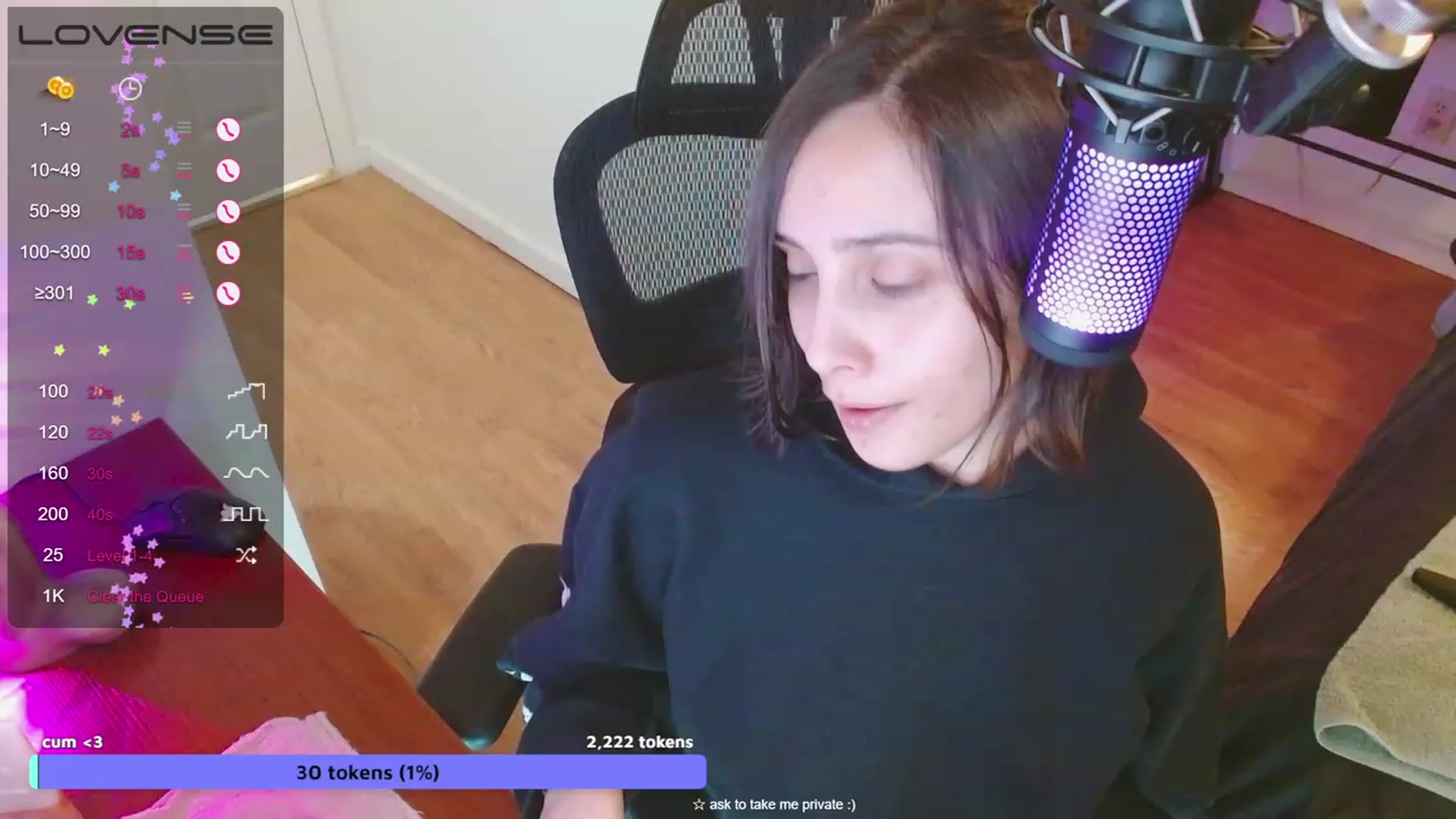Gallery image thumbnail from moonlitfox's myfreecams stream on, 05/23/2023, 16:22 image 19 of 20