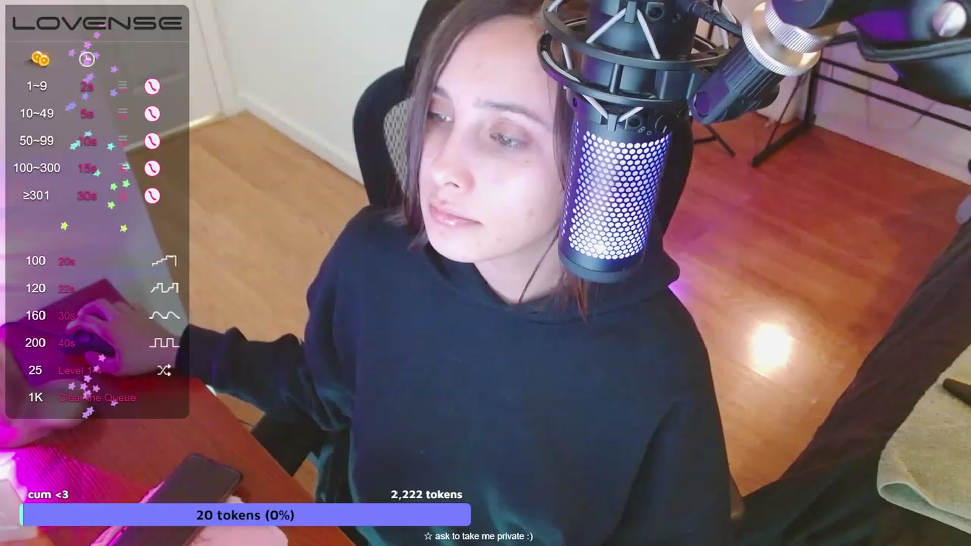 Gallery image thumbnail from moonlitfox's myfreecams stream on, 05/23/2023, 16:22 image 3 of 20