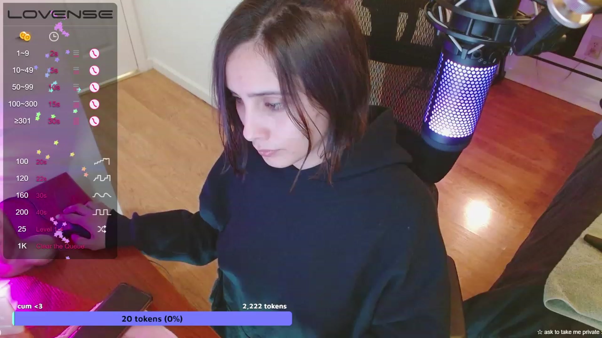 Gallery image thumbnail from moonlitfox's myfreecams stream on, 05/23/2023, 16:22 image 10 of 20