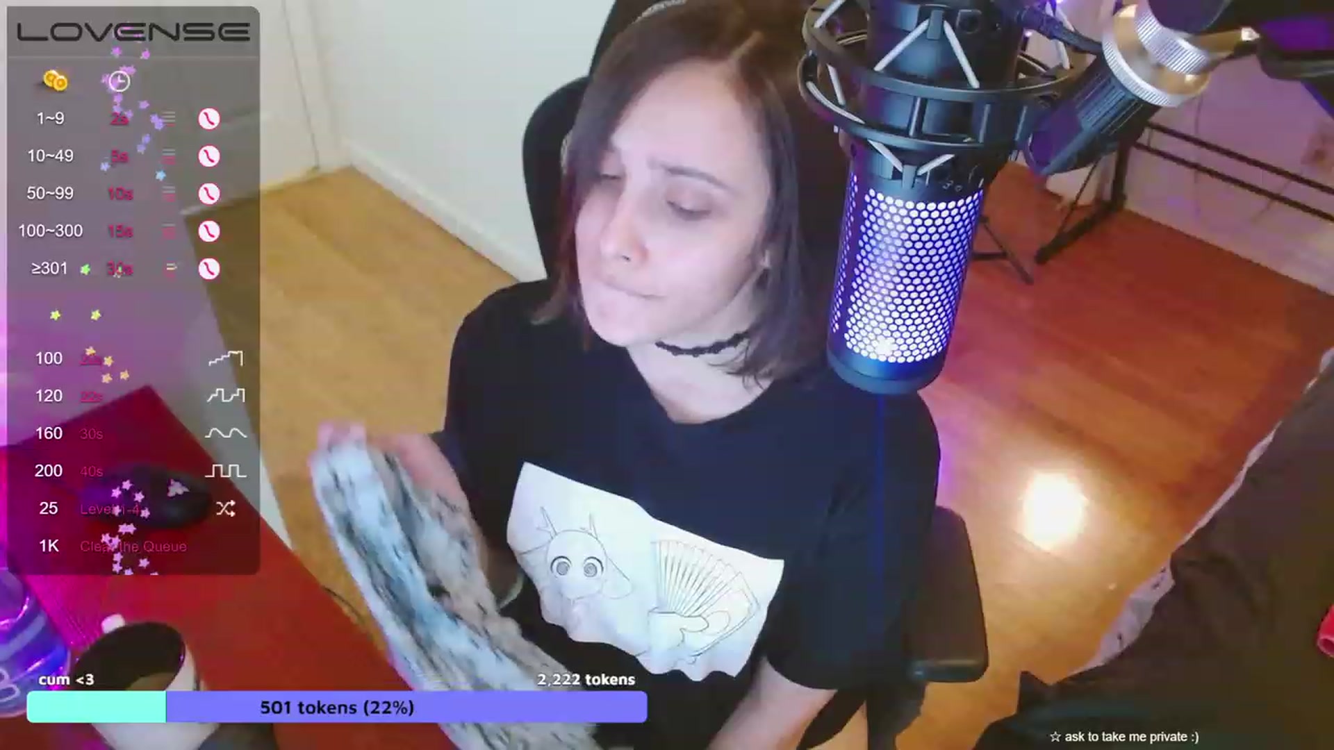 Gallery image thumbnail from moonlitfox's myfreecams stream on, 05/24/2023, 13:40 image 5 of 20