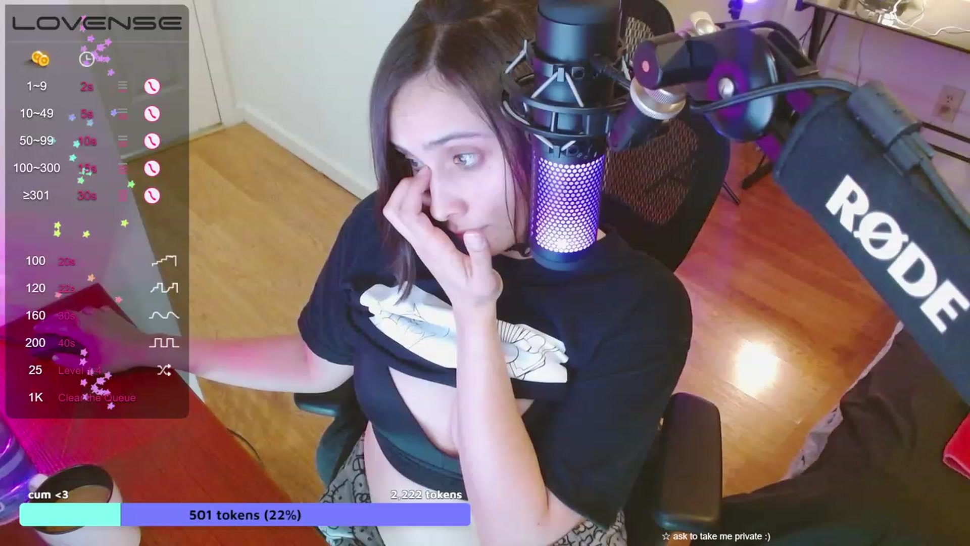 Gallery image thumbnail from moonlitfox's myfreecams stream on, 05/24/2023, 13:40 image 17 of 20