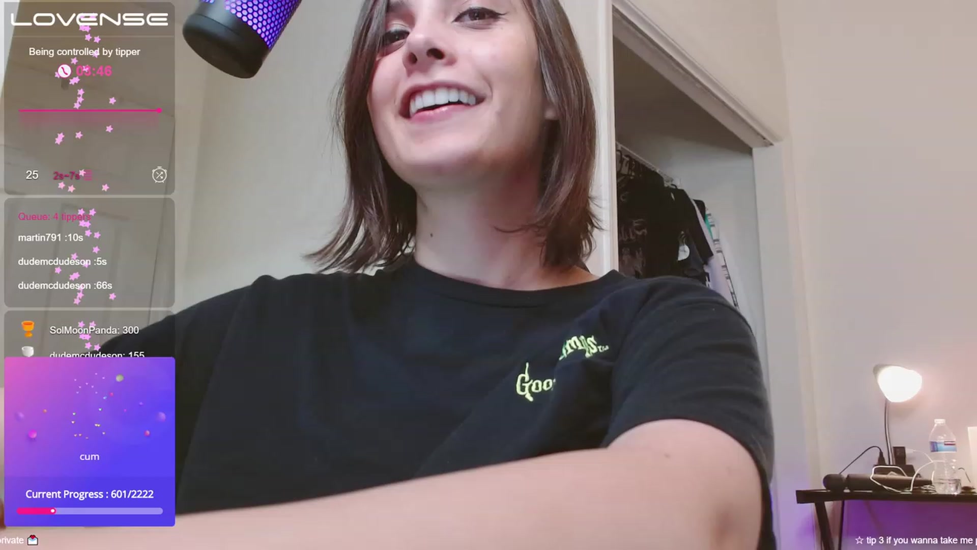 Gallery image thumbnail from moonlitfox's myfreecams stream on, 08/08/2023, 24:09 image 9 of 20