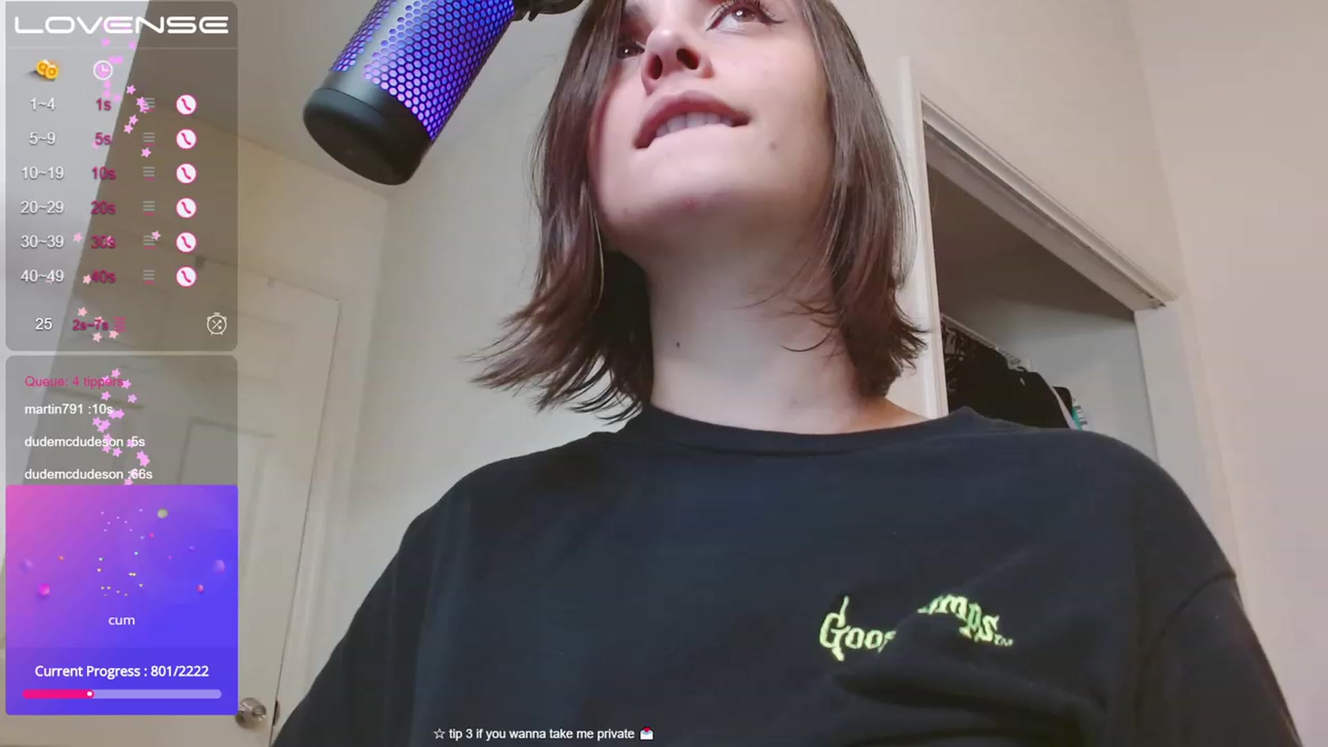 Gallery image thumbnail from moonlitfox's myfreecams stream on, 08/08/2023, 24:09 image 17 of 20