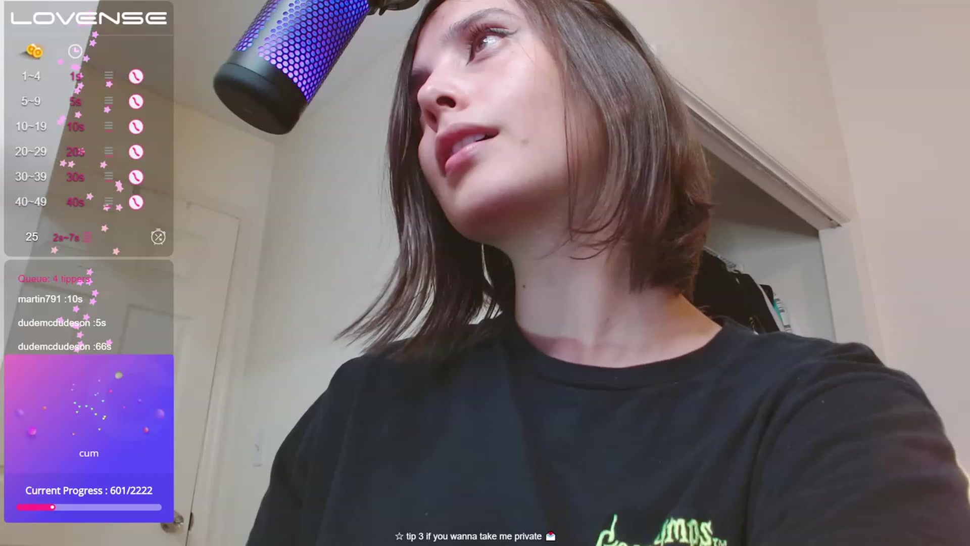 Gallery image thumbnail from moonlitfox's myfreecams stream on, 08/08/2023, 24:09 image 14 of 20