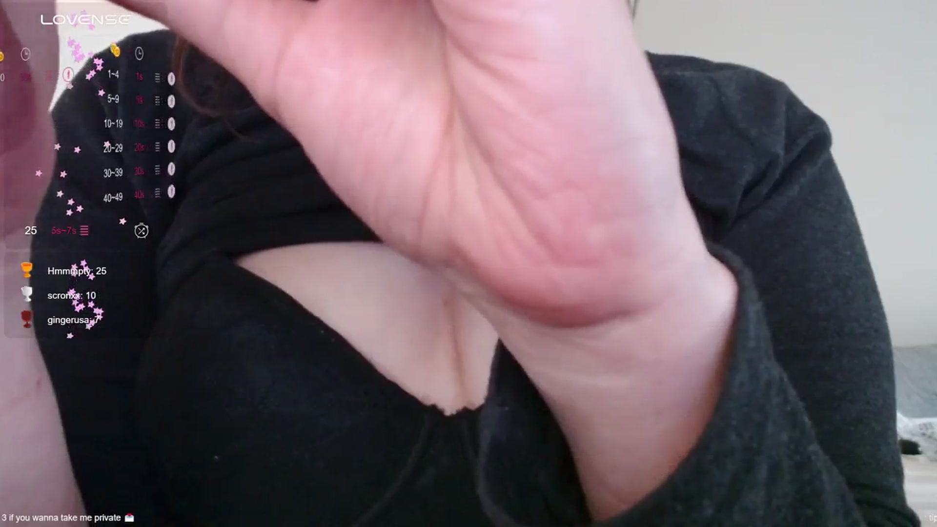 Gallery image thumbnail from moonlitfox's myfreecams stream on, 03/17/2024, 15:45 image 2 of 20