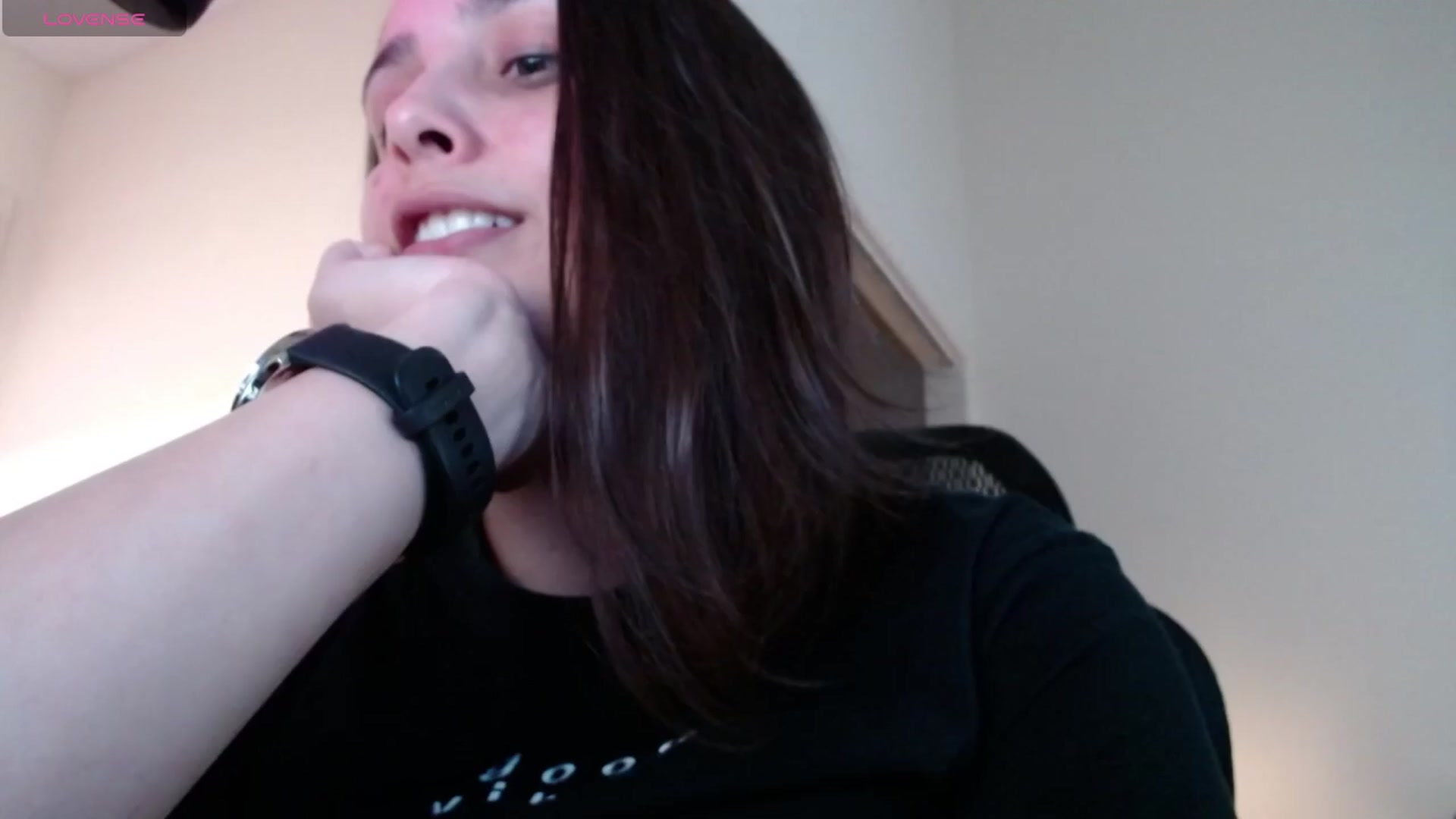 Gallery image thumbnail from moonlitfox's myfreecams stream on, 03/24/2024, 17:57 image 3 of 20