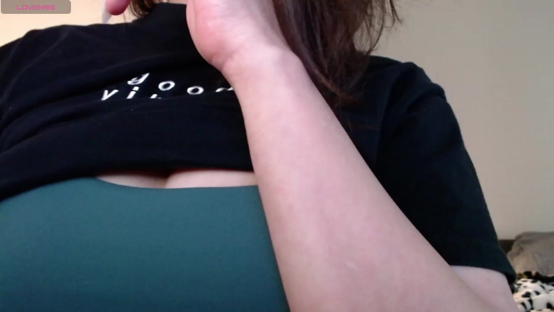 Gallery image thumbnail from moonlitfox's myfreecams stream on, 03/24/2024, 17:57 image 4 of 20