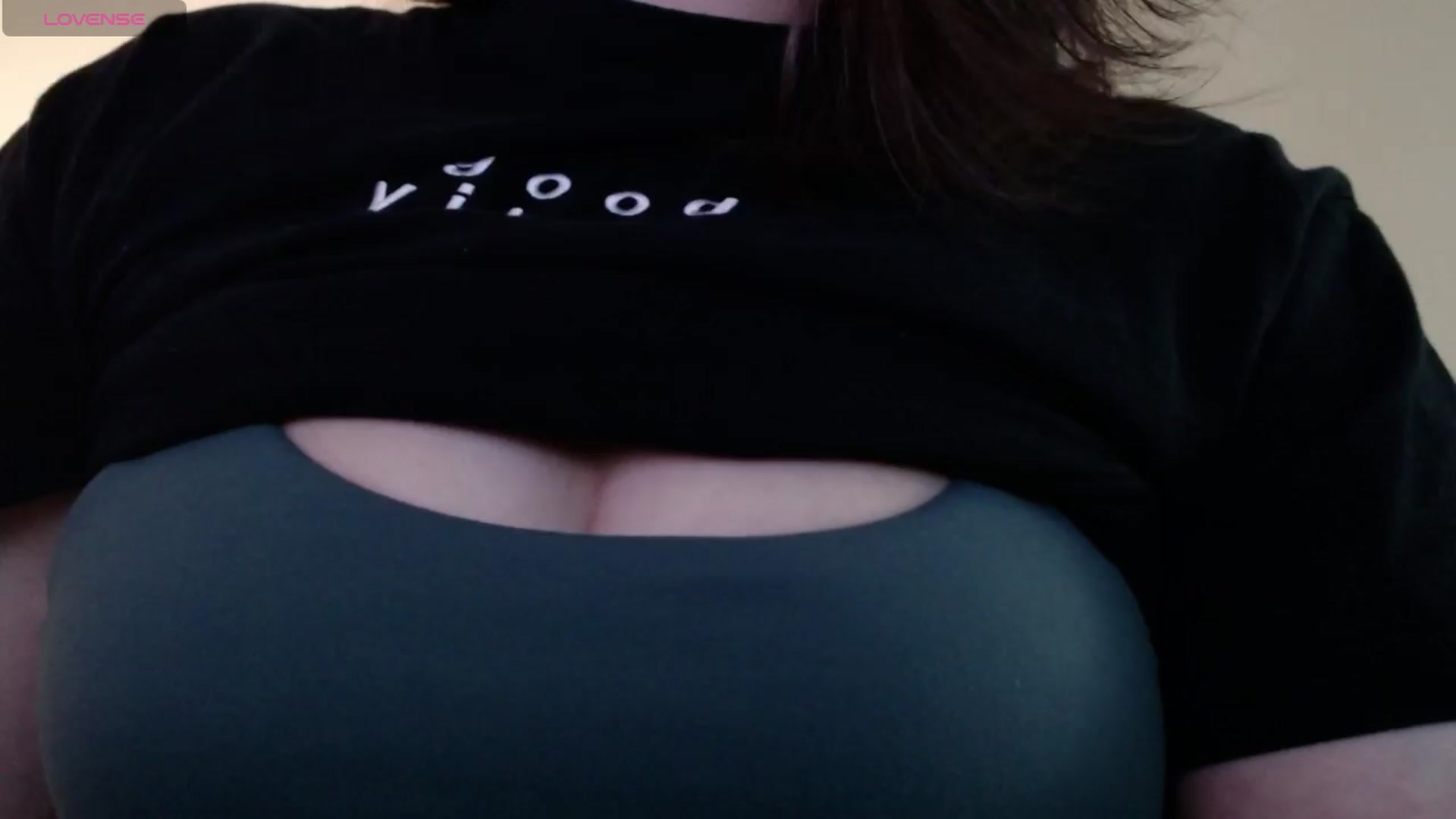 Gallery image thumbnail from moonlitfox's myfreecams stream on, 03/24/2024, 17:57 image 5 of 20