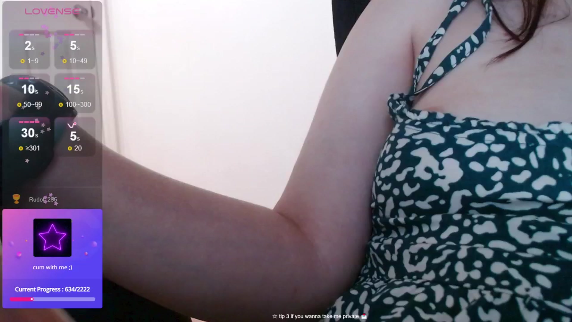Gallery image thumbnail from moonlitfox's myfreecams stream on, 05/08/2024, 17:00 image 12 of 20