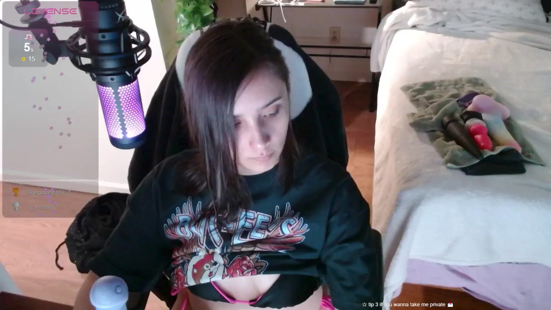 Gallery image thumbnail from moonlitfox's myfreecams stream on, 05/09/2024, 17:10 image 9 of 20