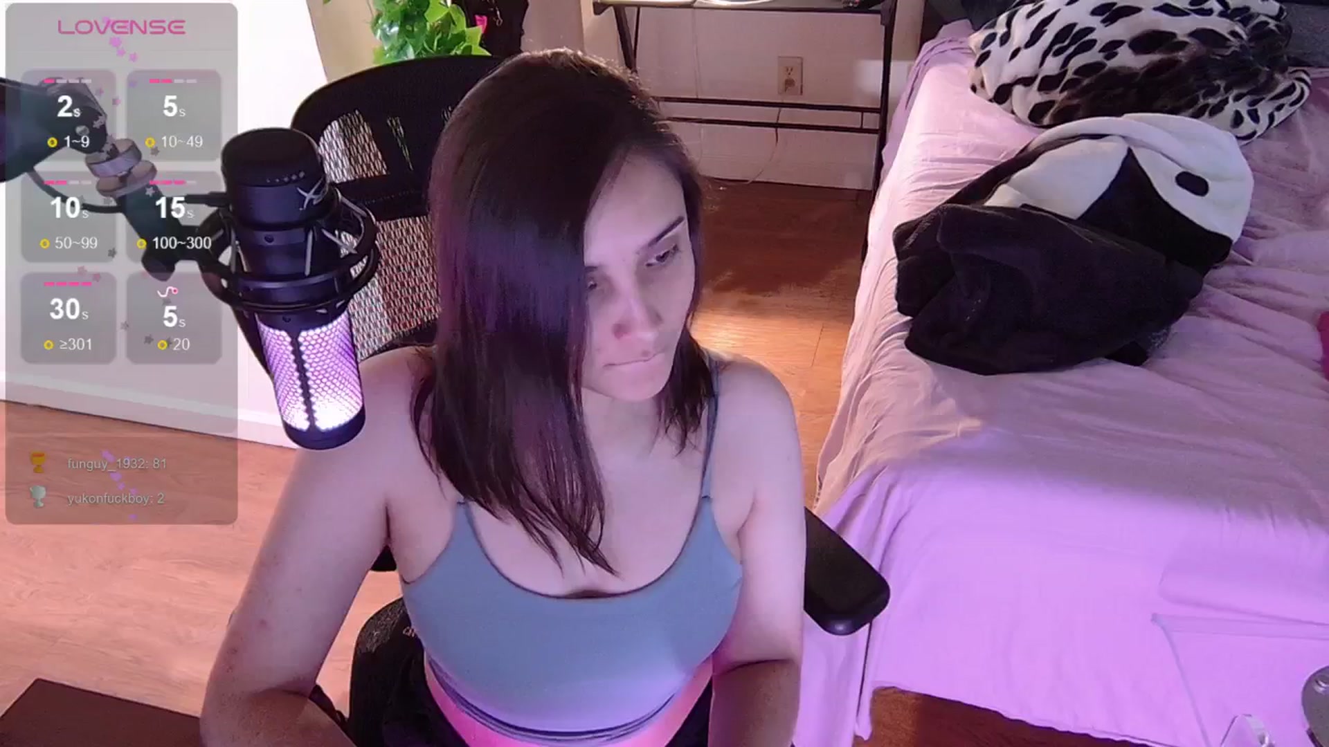 Gallery image thumbnail from moonlitfox's myfreecams stream on, 05/20/2024, 18:24 image 13 of 20