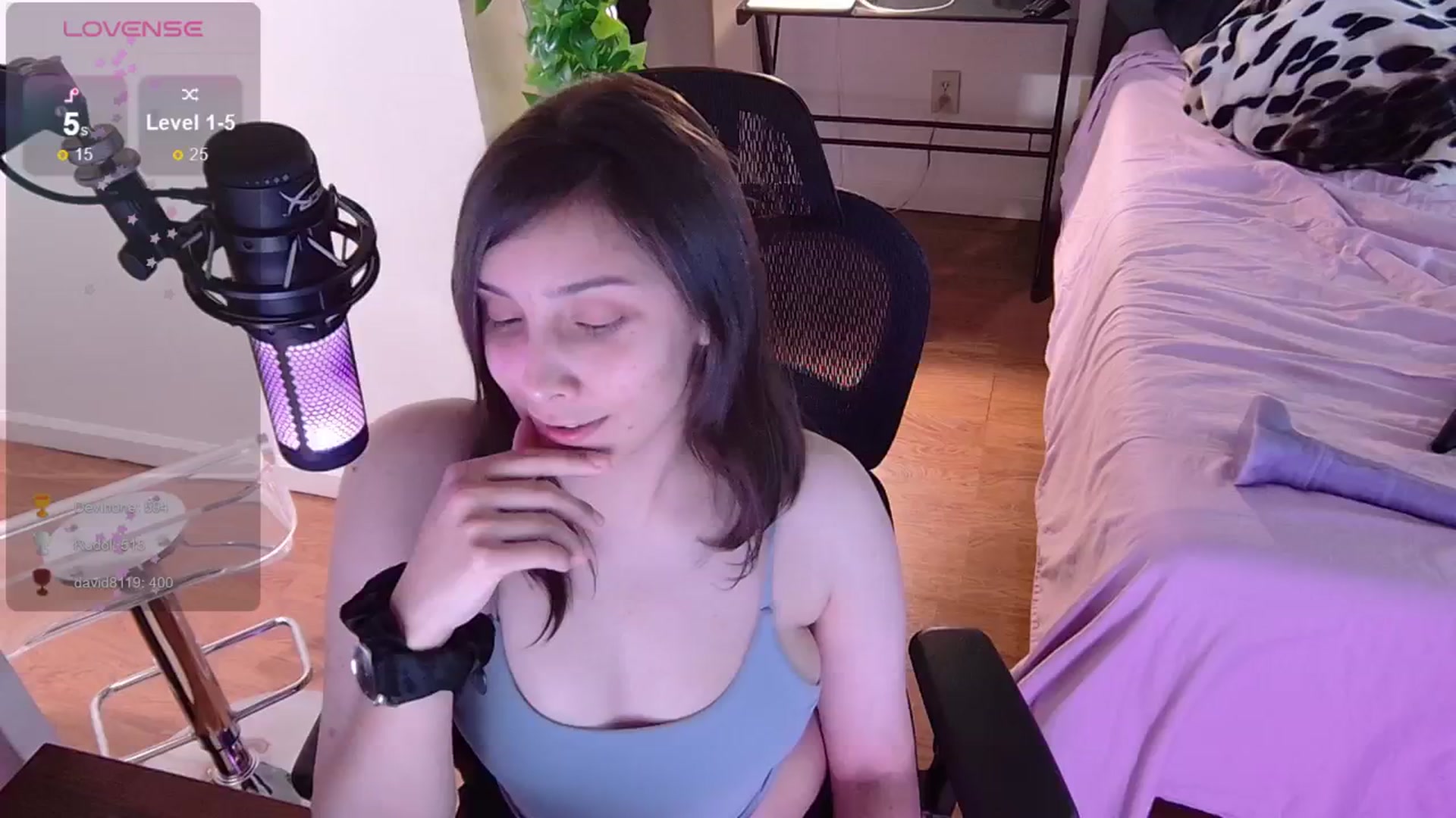 Gallery image thumbnail from moonlitfox's myfreecams stream on, 05/20/2024, 21:04 image 15 of 20
