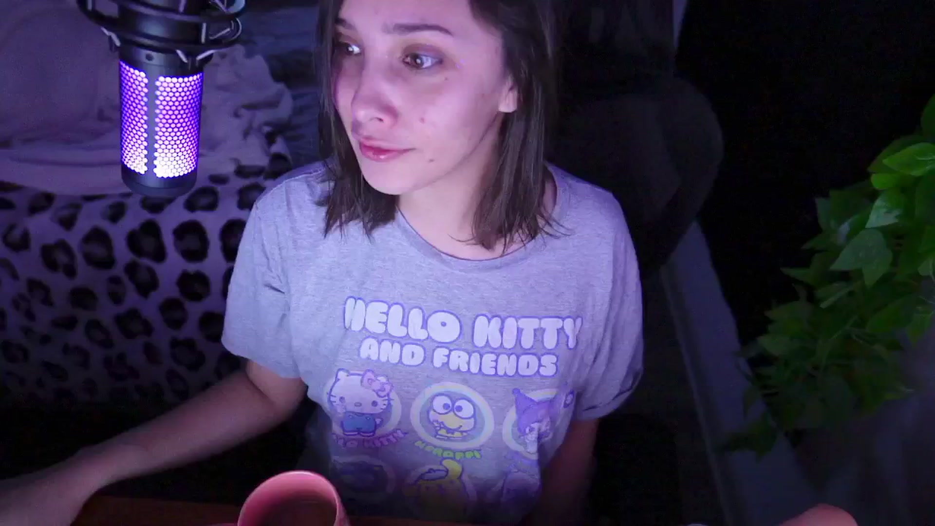 Gallery image thumbnail from moonlitfox's myfreecams stream on, 12/31/2024, 13:36 image 1 of 20