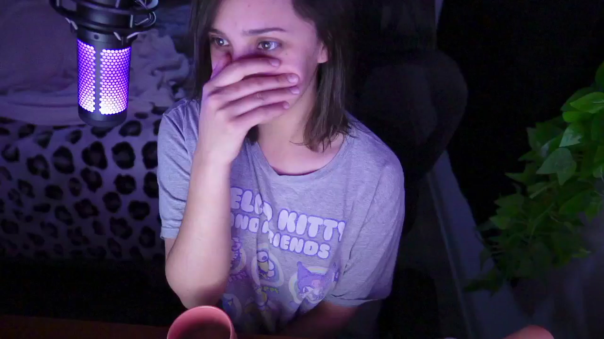 Gallery image thumbnail from moonlitfox's myfreecams stream on, 12/31/2024, 13:36 image 6 of 20