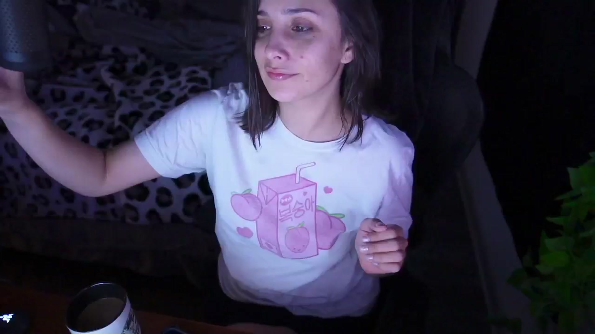 Gallery image thumbnail from moonlitfox's myfreecams stream on, 01/02/2025, 13:34 image 1 of 20