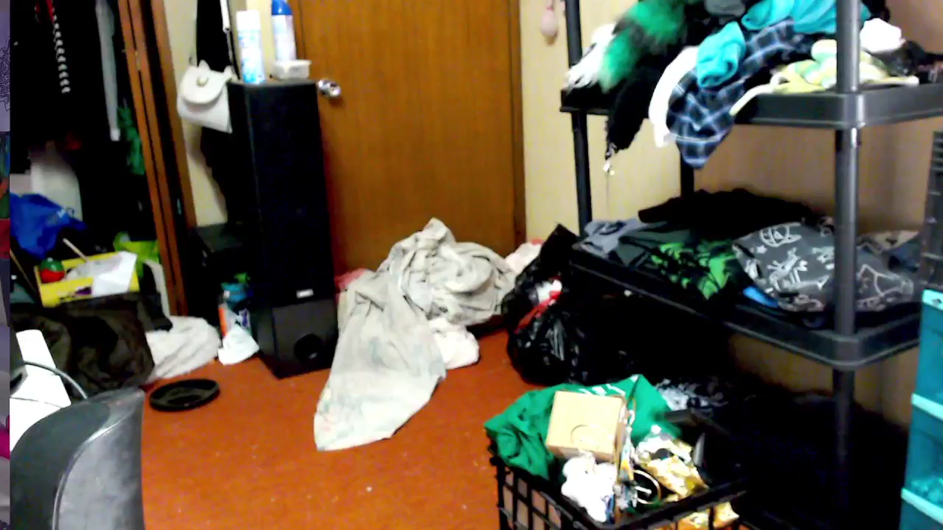 Gallery image thumbnail from moooonbbfloof's myfreecams stream on, 12/25/2025, 08:55 image 8 of 20