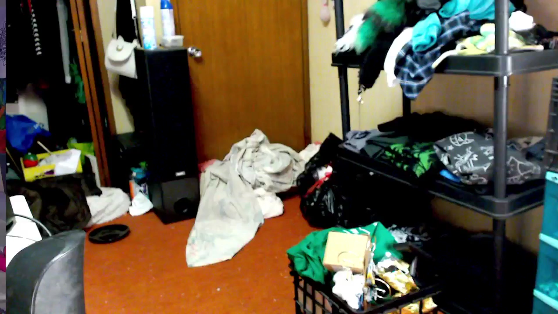 Gallery image thumbnail from moooonbbfloof's myfreecams stream on, 12/25/2025, 08:55 image 9 of 20