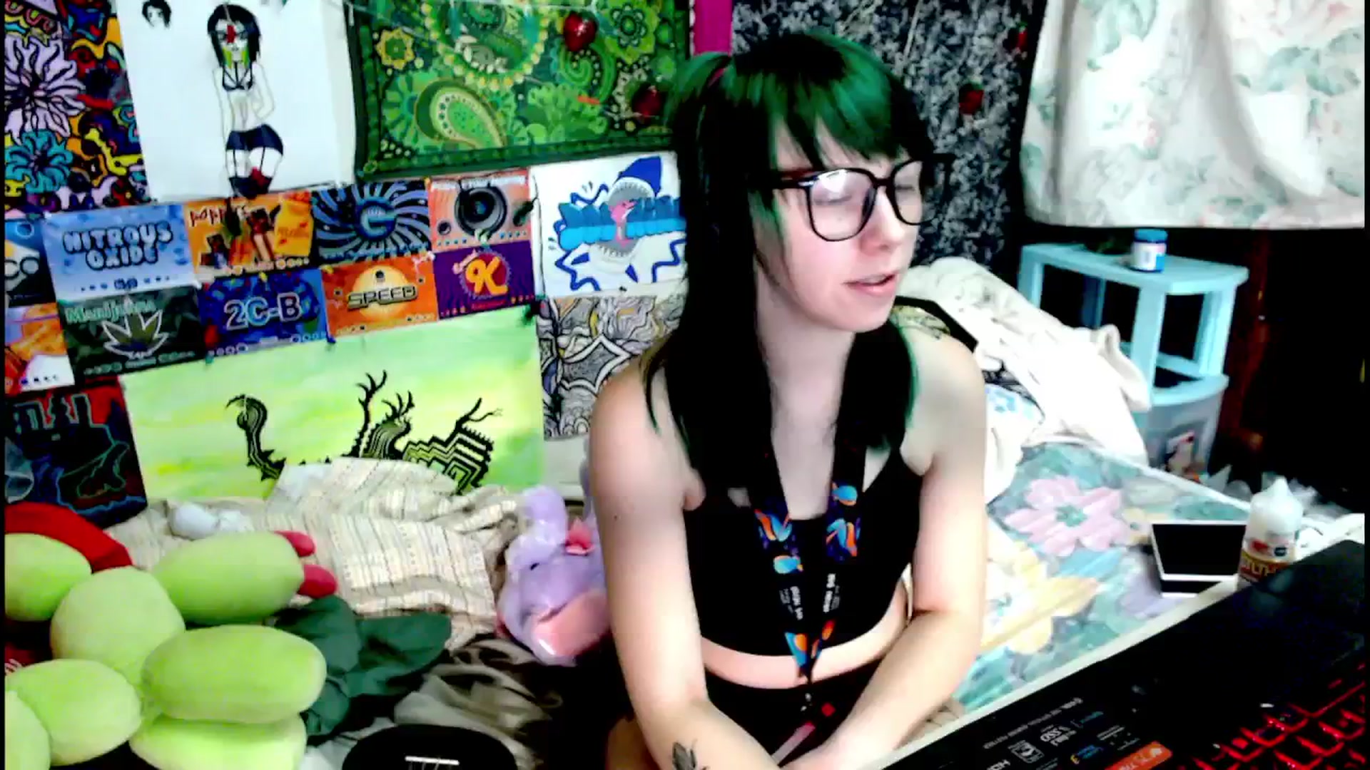 Gallery image thumbnail from moooonbbfloof's myfreecams stream on, 02/17/2026, 18:12 image 3 of 20