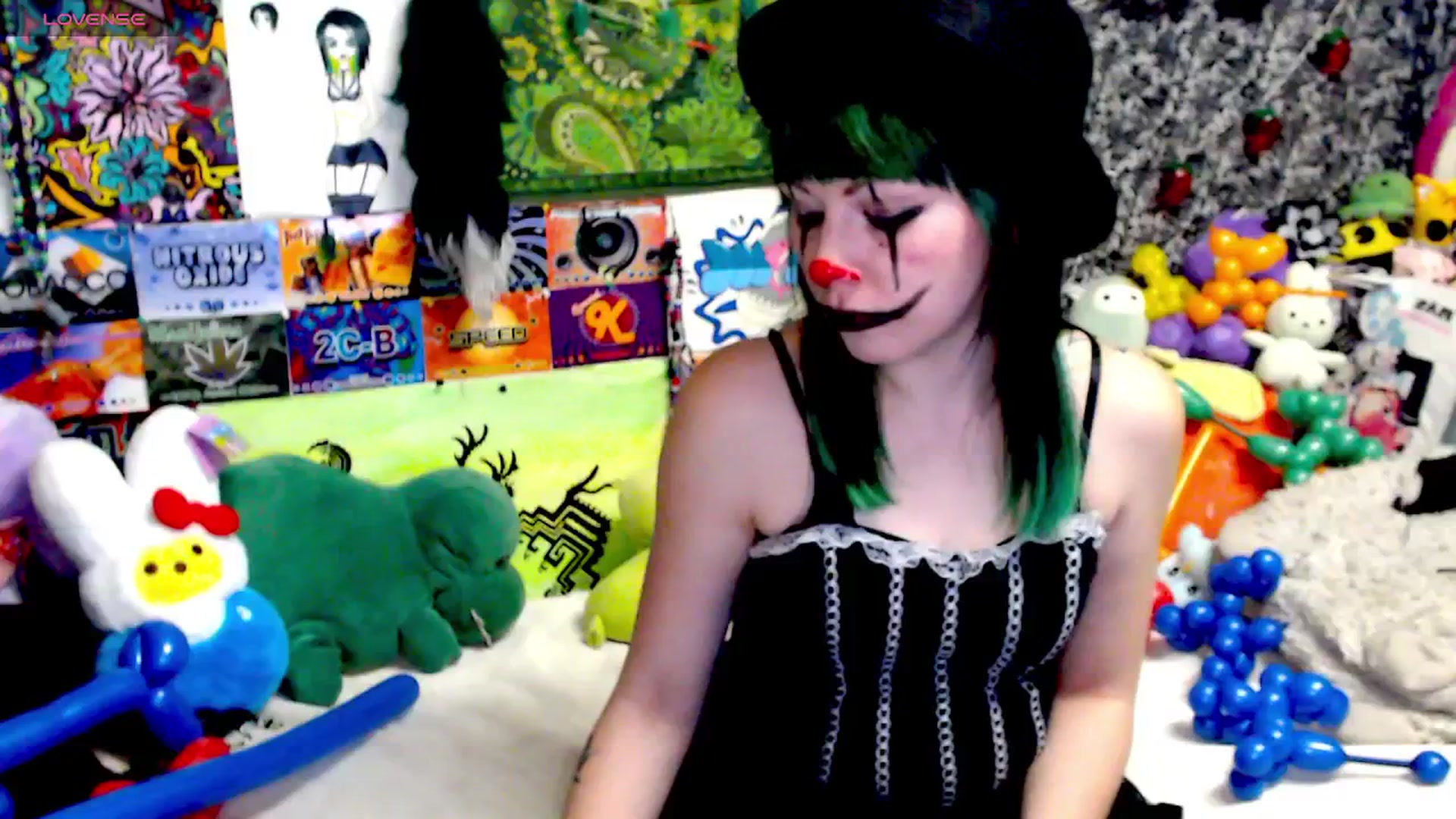 Gallery image thumbnail from moooonbbfloof's myfreecams stream on, 03/18/2026, 14:11 image 20 of 20