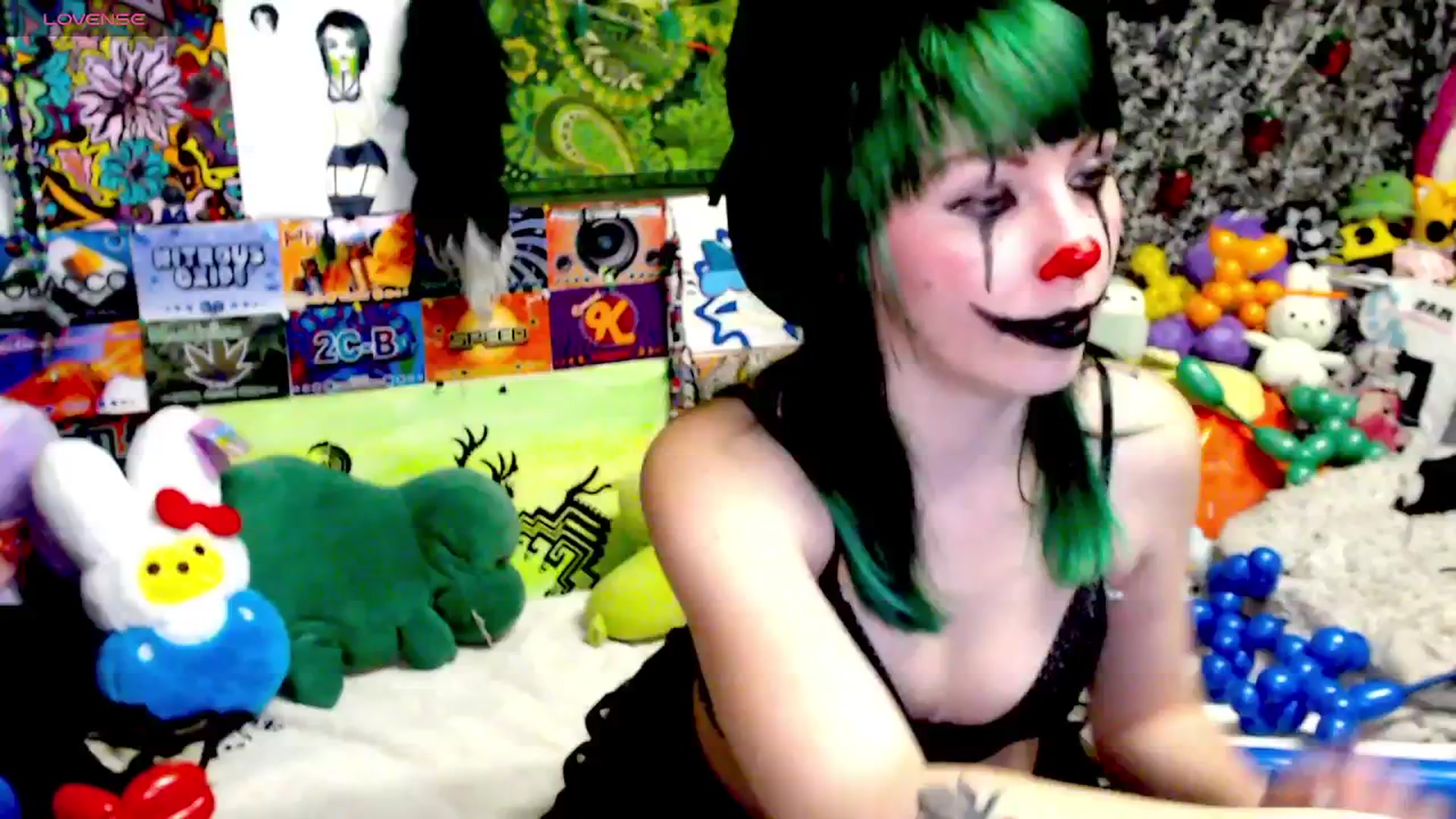 Gallery image thumbnail from moooonbbfloof's myfreecams stream on, 03/18/2026, 14:11 image 13 of 20