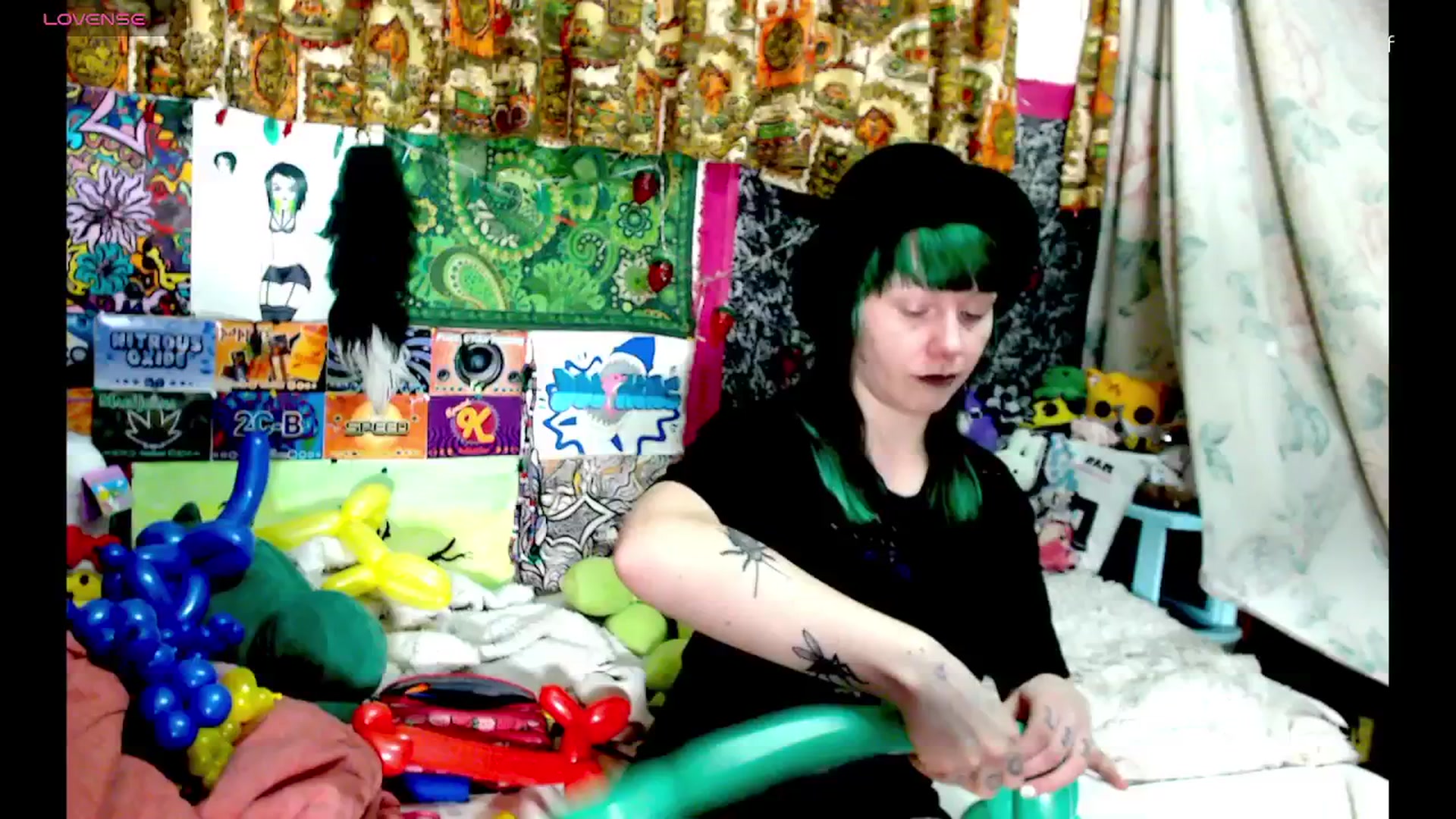 Gallery image thumbnail from moooonbbfloof's myfreecams stream on, 03/18/2026, 14:11 image 1 of 20